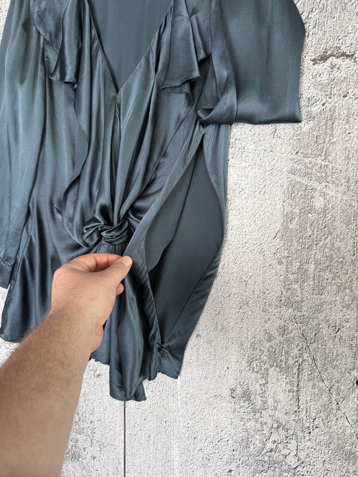 Prada Prada 100% Silk Draped Knot Blouse Top Made In Italy Size S / US 4 / IT 40 - 11 Thumbnail