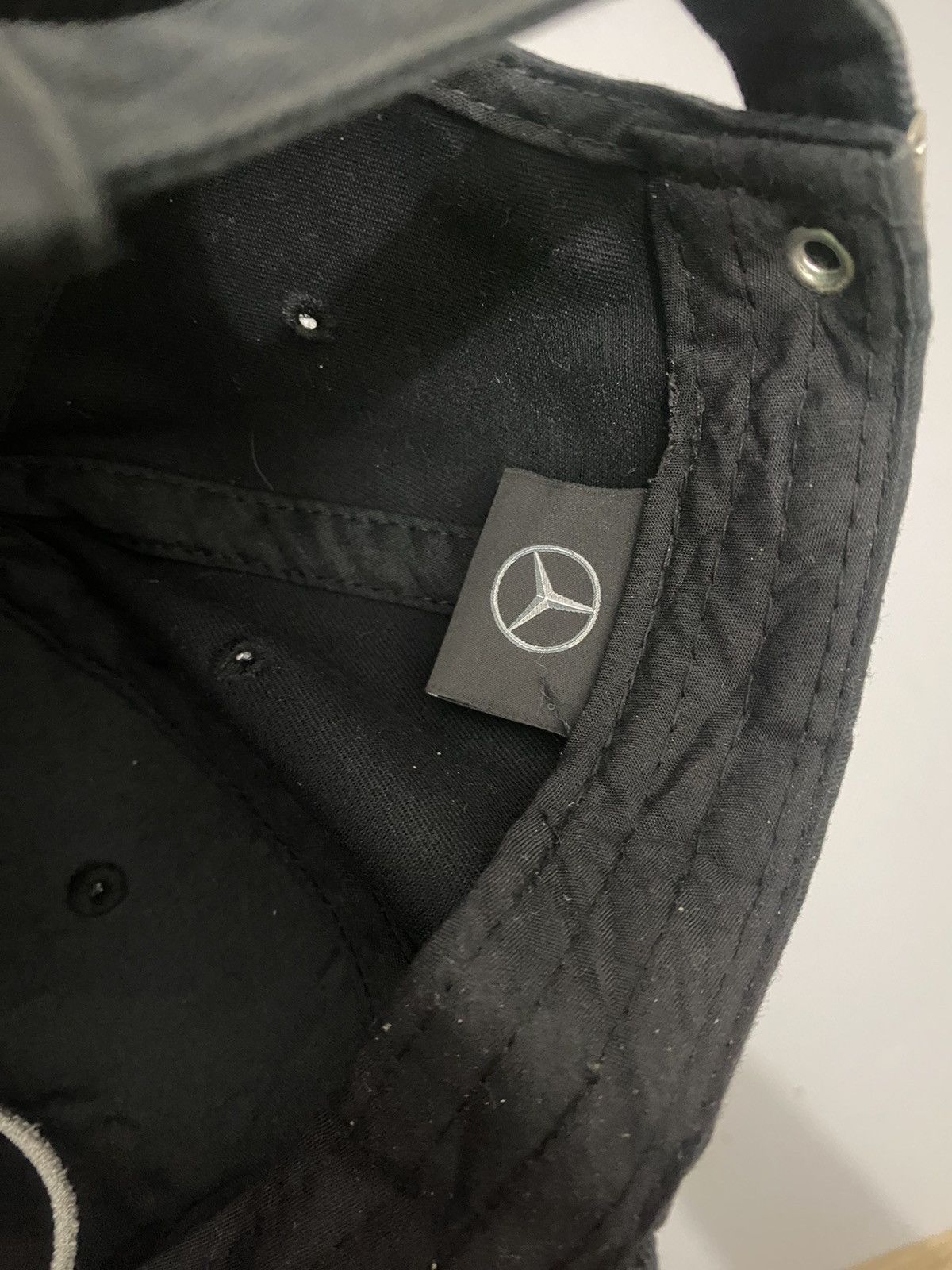 Mercedes-Benz 💥Vintage💥Mercedes Scale Caps Size ONE SIZE - 8 Thumbnail