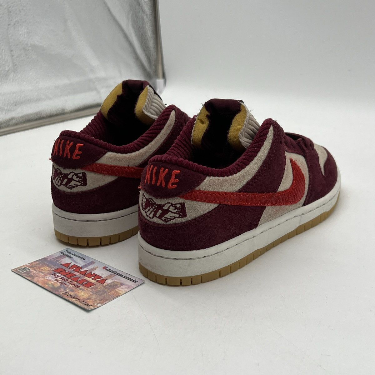 Nike Skate like a girl x nike dunk low sb Size US 4.5 / IT 34.5 - 5 Thumbnail