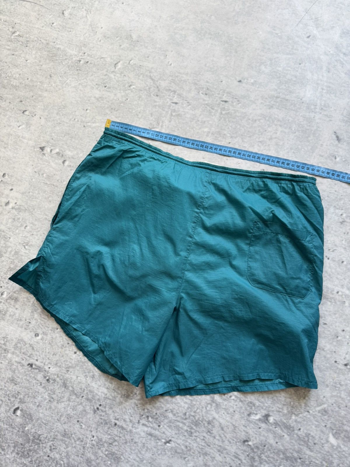 Nike Vintage 90s Nike shorts swim Size US 33 - 2 Thumbnail