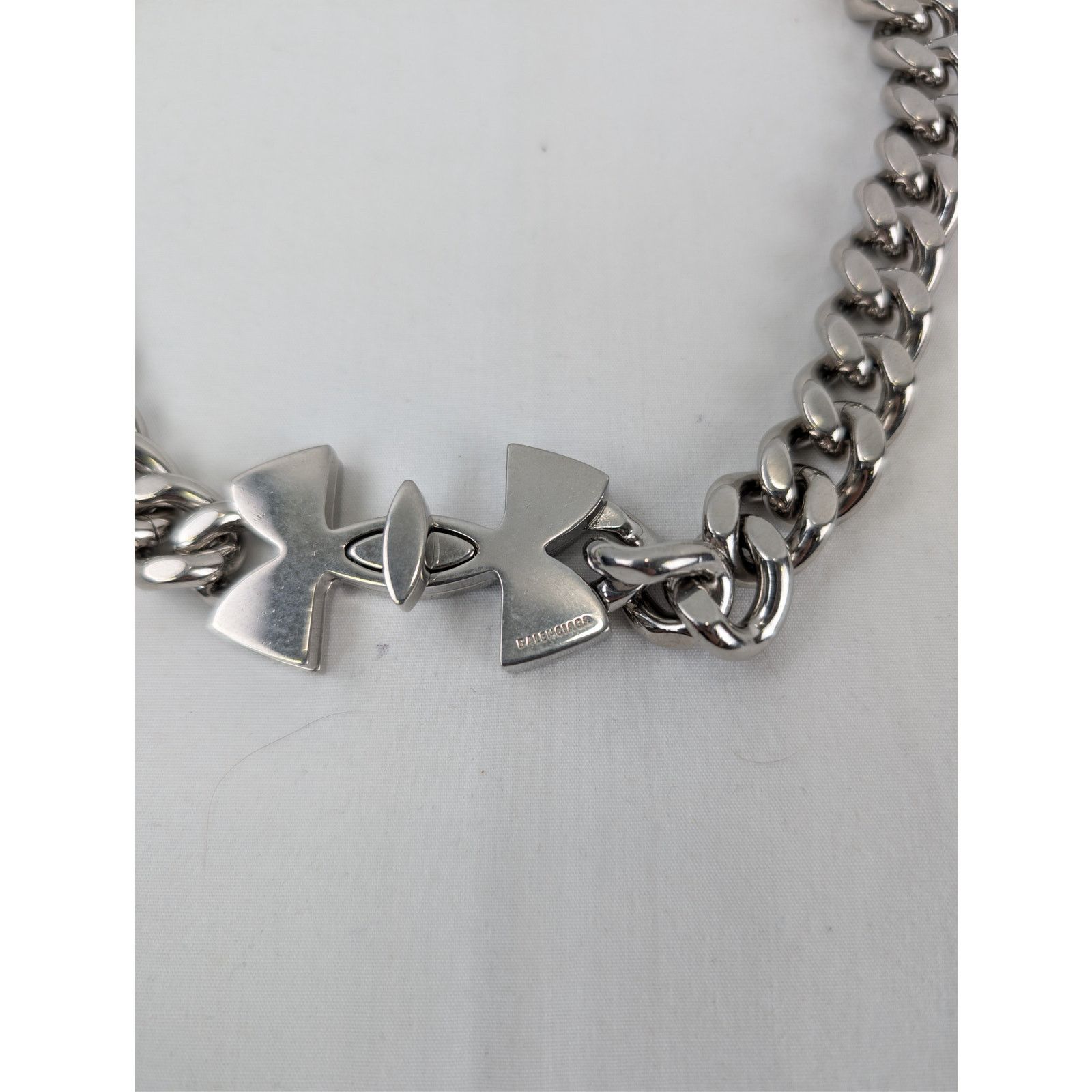 Balenciaga × Under Armour o1rshd1 Size: S / Under Armour Necklace in Silver Size ONE SIZE - 4 Thumbnail