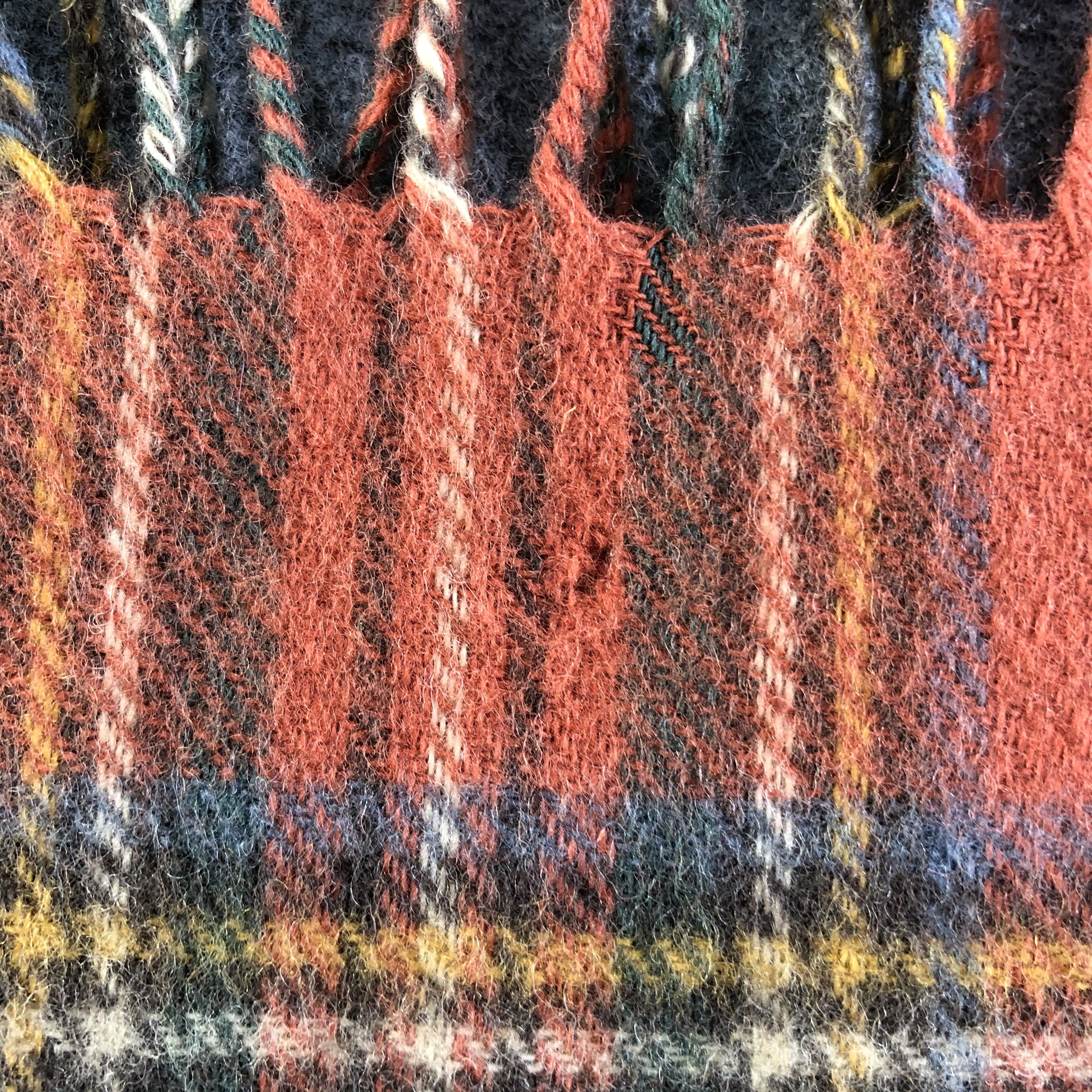 Johnstons Of Elgin Johnstons Of Elgin Scarf / Muffler / Neckwear P419 Size ONE SIZE - 5 Thumbnail