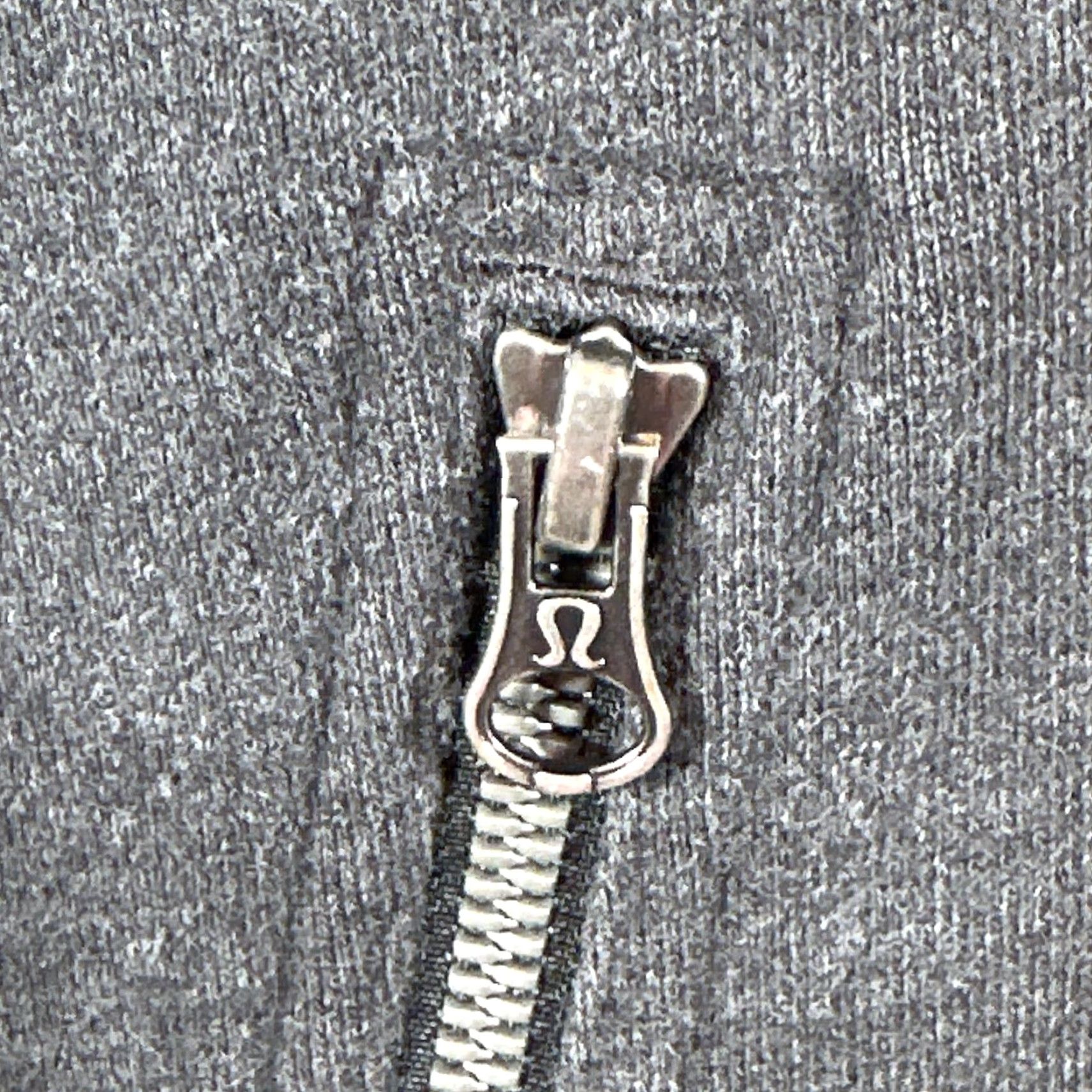 Lululemon Lululemon Scuba Hoodie Full Zip Womens 4 Charcoal Gray Fleece with Thumbholes Size S / US 4 / IT 40 - 7 Thumbnail