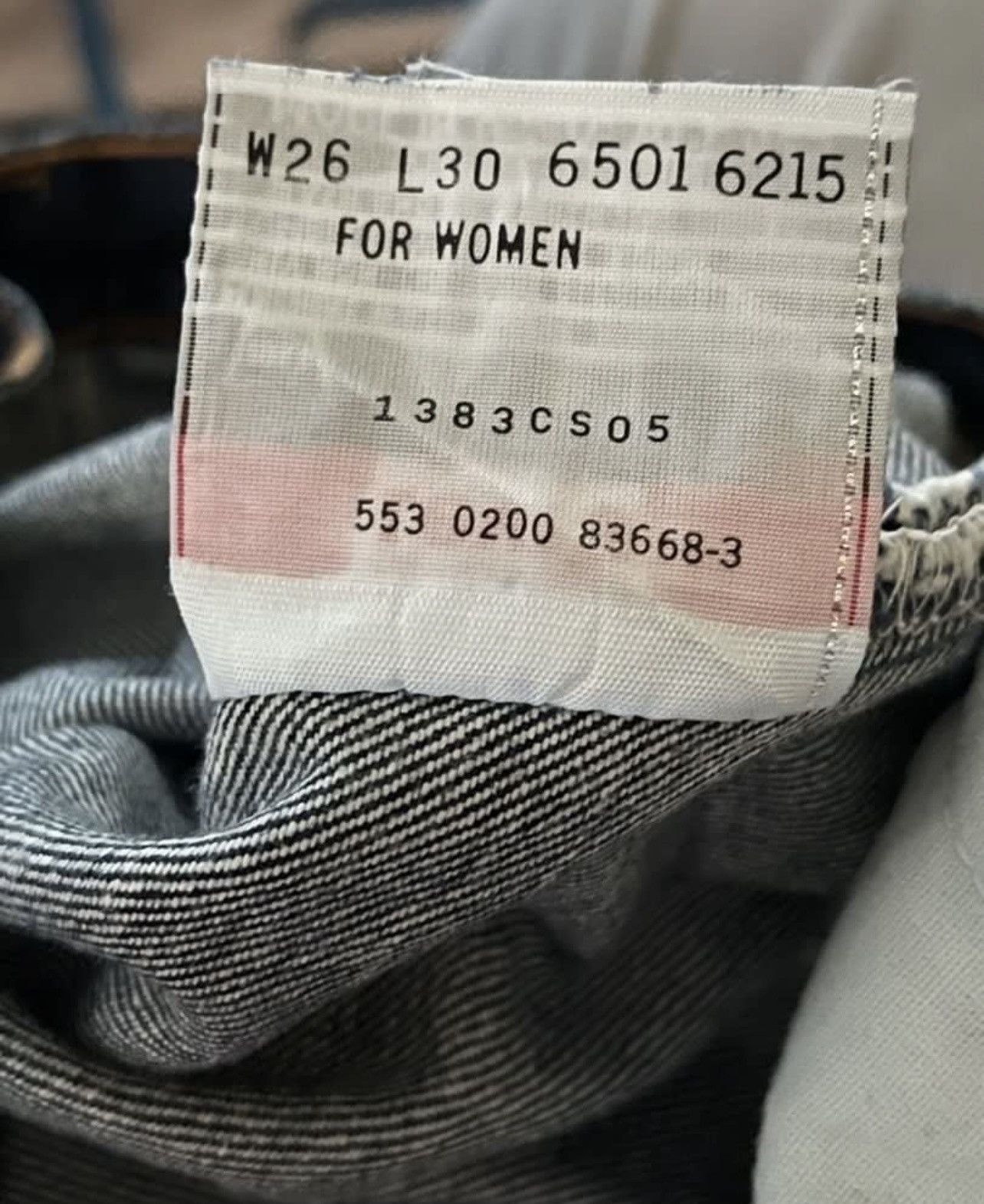 Jean Vintage 90s Levi's 501 for WOMEN Faded Blue Jeans Size 26" / US 2 / IT 38 - 6 Thumbnail