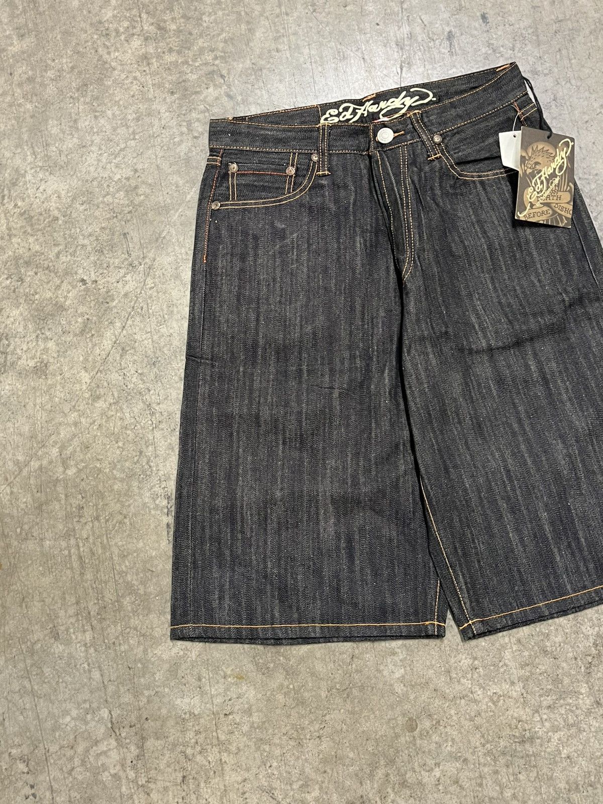 Ed Hardy × Vintage Ed hardy y2k jorts 2007 denim embroidered skater rare Size US 32 / EU 48 - 10 Thumbnail