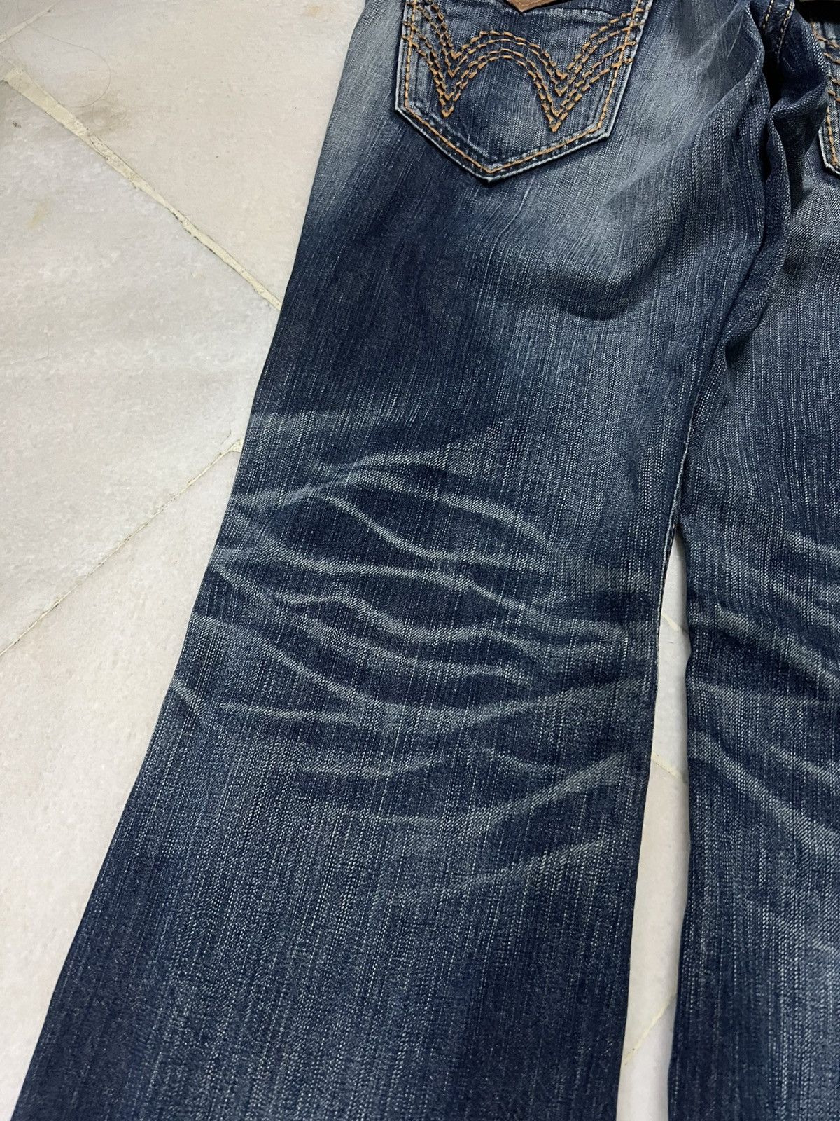 Edwin × Japanese Brand × Vintage 💥Flare💥Edwin Buffalo Head Distress Jean Size US 35 - 17 Thumbnail