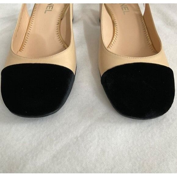 Chanel CHANEL Interlocking TWO tone beige Leather Slingback Pumps h Size US 7 / IT 37 - 5 Thumbnail