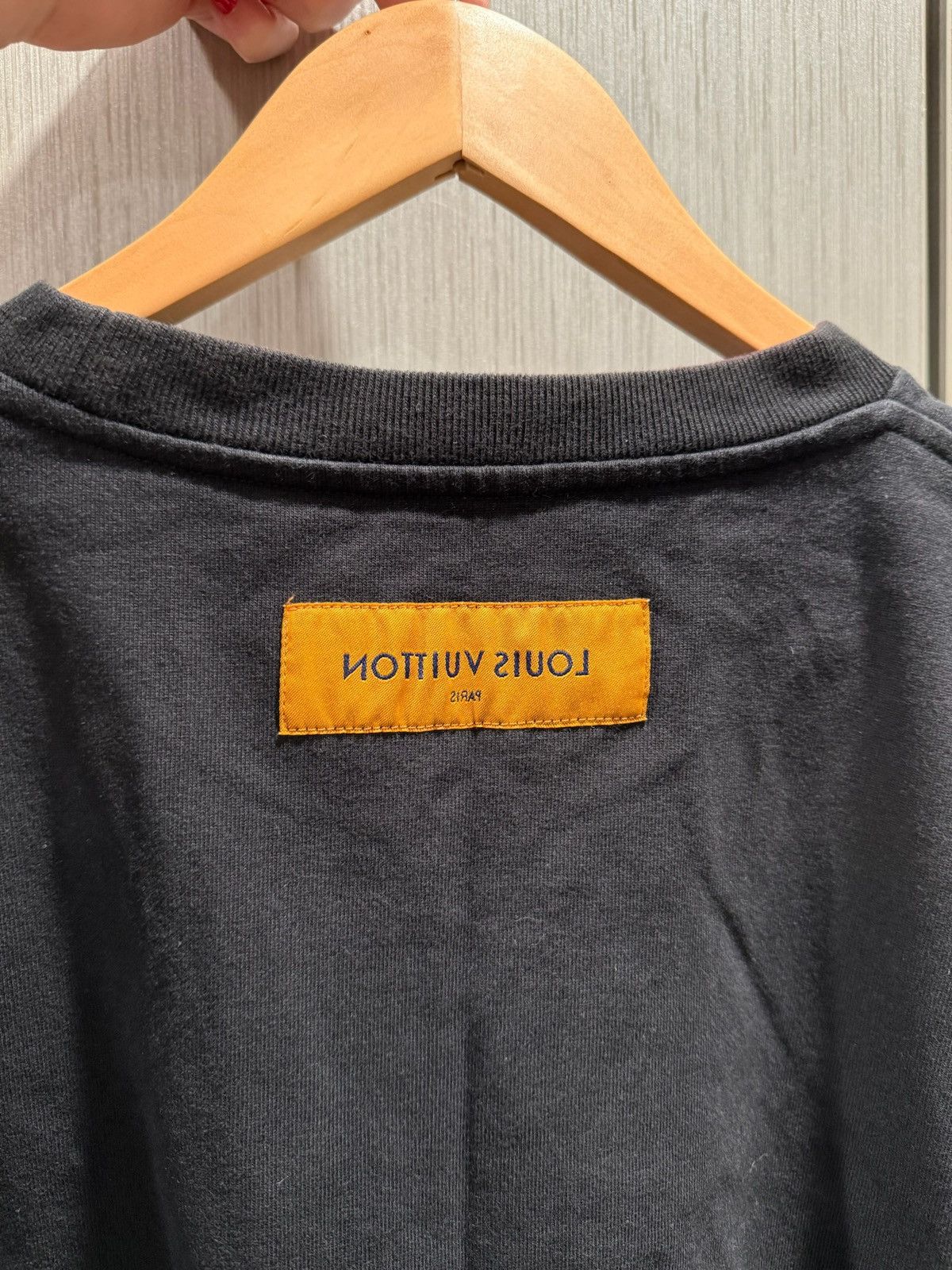 Louis Vuitton Louis Vuitton Spread Monogram T Shirt Size US L / EU 52-54 / 3 - 3 Thumbnail