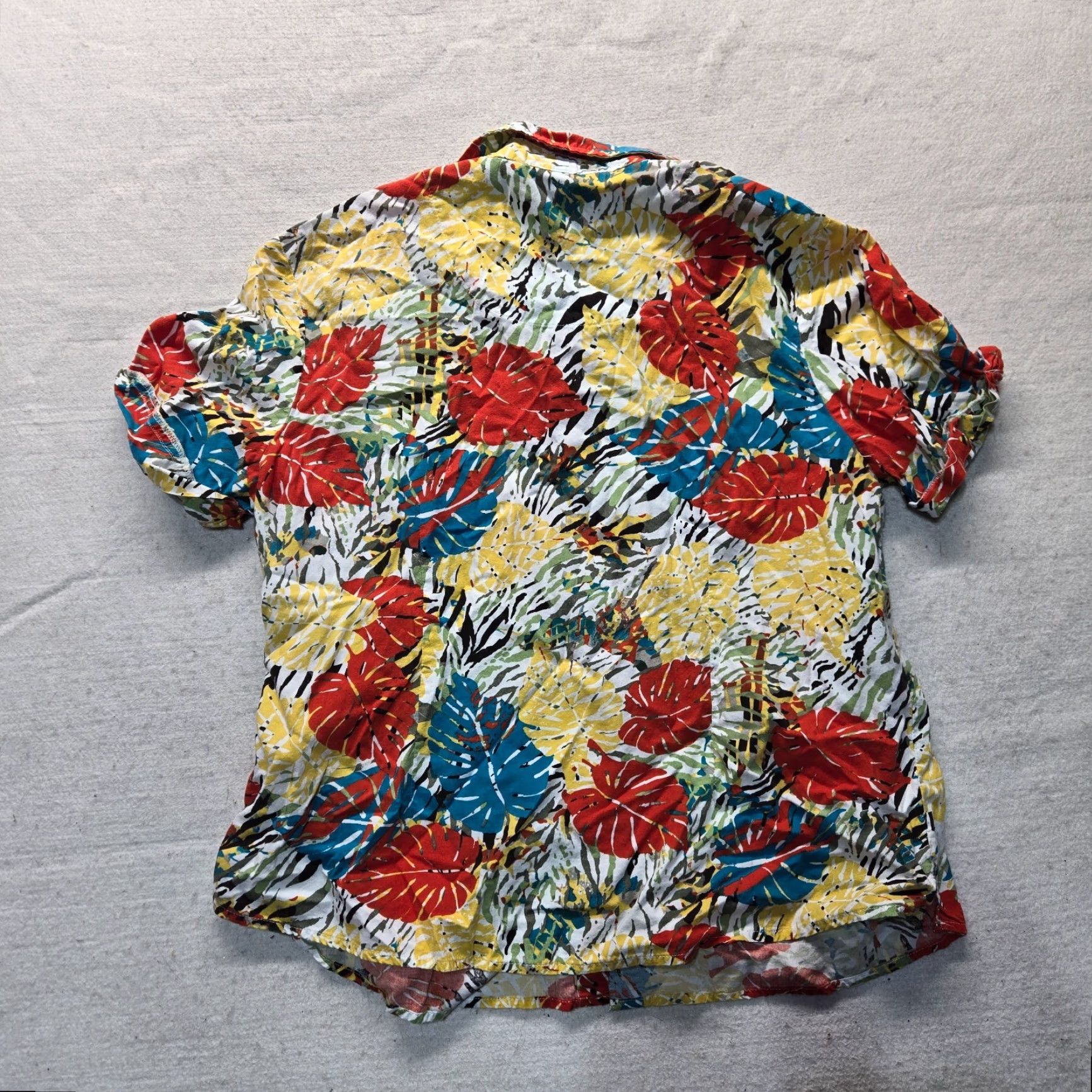 Vintage UA Scrubs Shirt Women’s Size S Pink Short Sleeve Hard-to-miss Heart Pattern Adult Small Shirt Womens Size S / US 4 / IT 40 - 6 Thumbnail