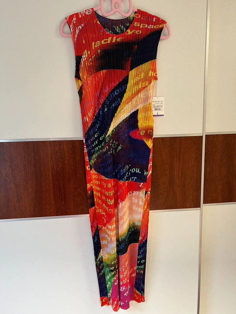 Issey Miyake Issey Miyake size:2 Space Traveler Series Round Neck sleev Size XS / US 0-2 / IT 36-38 - 1 Thumbnail