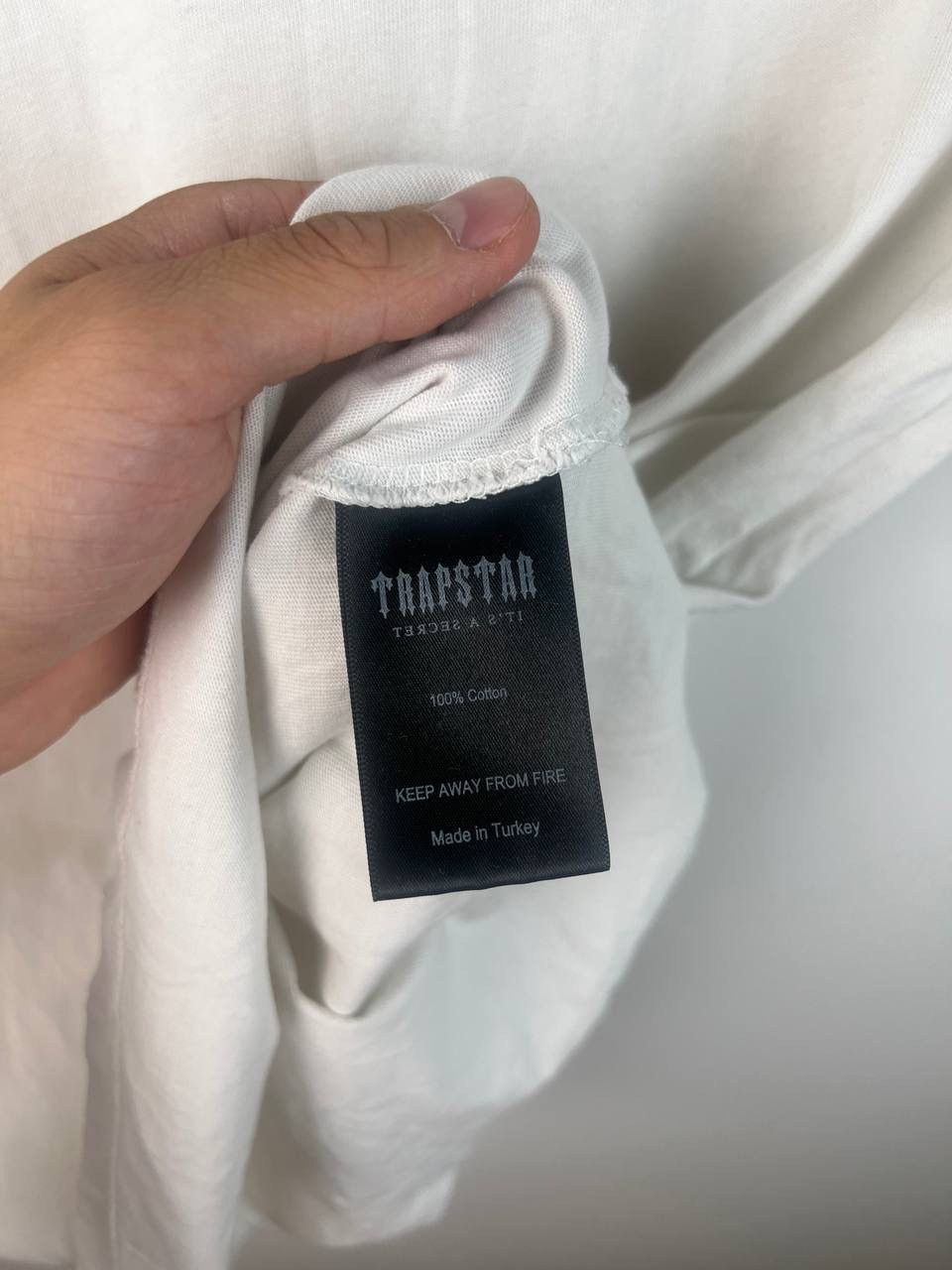 Vintage Trapstar streetwear t-shirts size XS Size US XS / EU 42 / 0 - 7 Thumbnail
