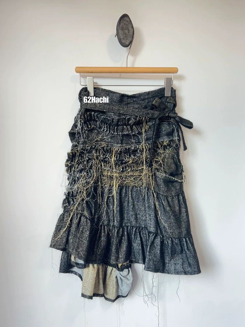 Comme des Garcons Comme Des Garcons size XS Skirt with gold and silver threa Size 24" / US 00 / IT 34 - 1 Thumbnail