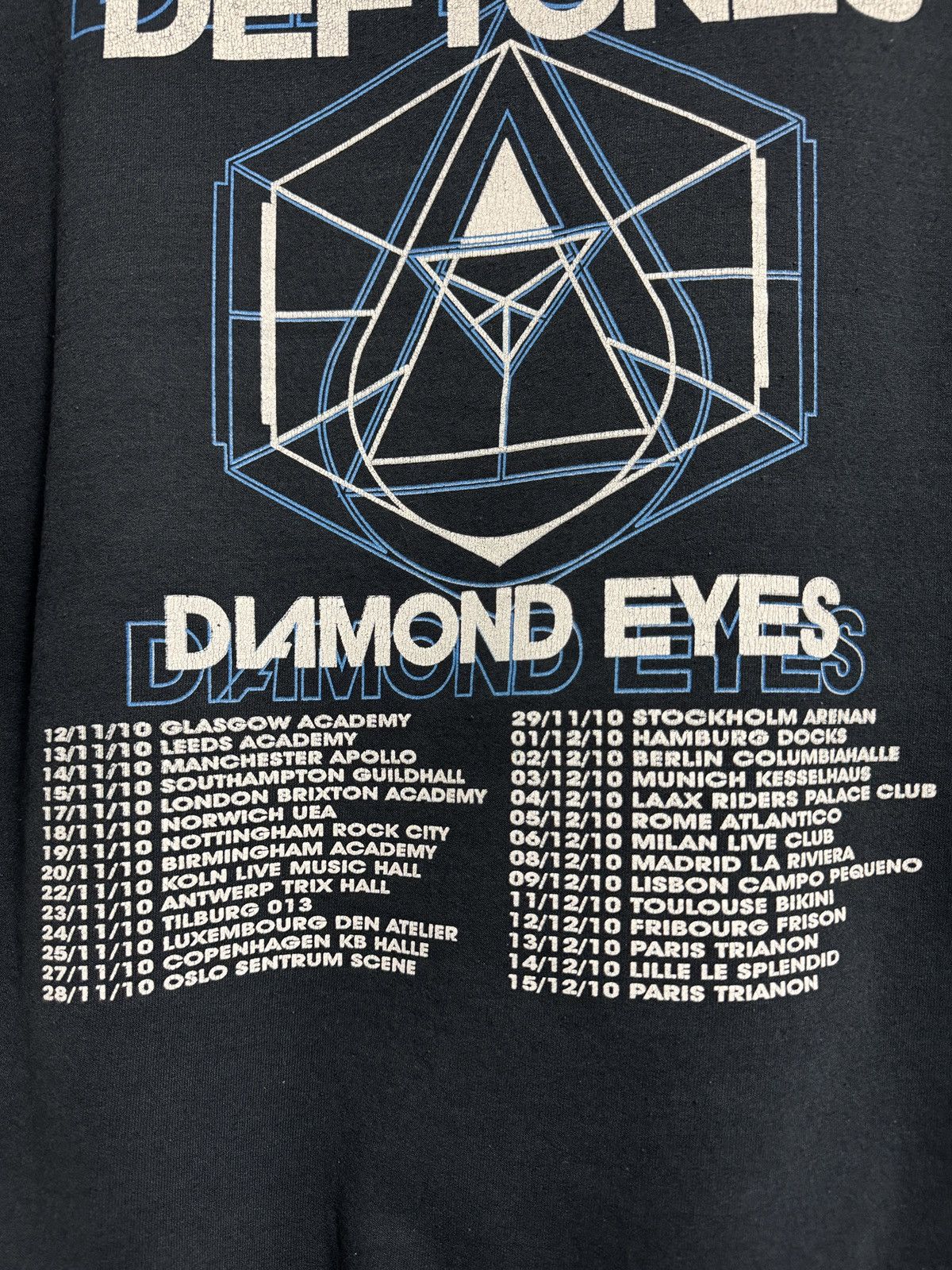 Vintage Vintage Deftones Hoodie Diamond Eyes Tour 2010 Size US L / EU 52-54 / 3 - 8 Thumbnail