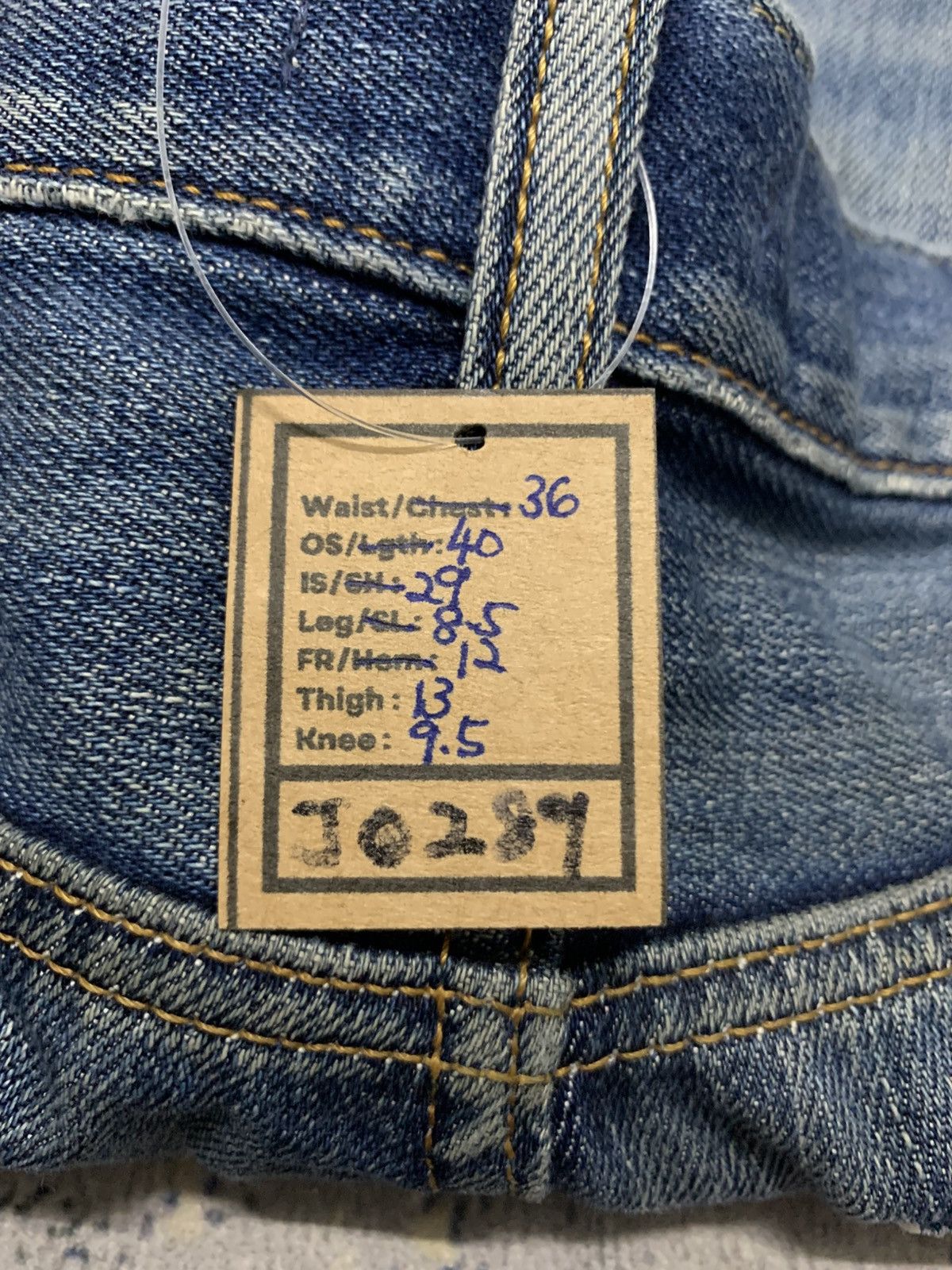 Uniqlo GRUNGE Vtg Uniqlo Rusty Distress Regular Fit Straight Co Size US 36 / EU 52 - 14 Thumbnail
