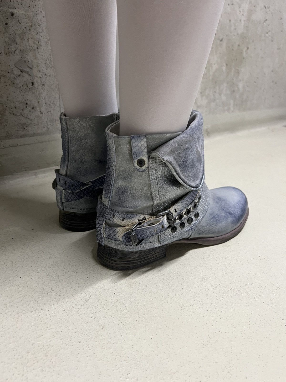Vintage Avant Garde Faded Leather Boots Size US 8 / IT 38 - 4 Thumbnail