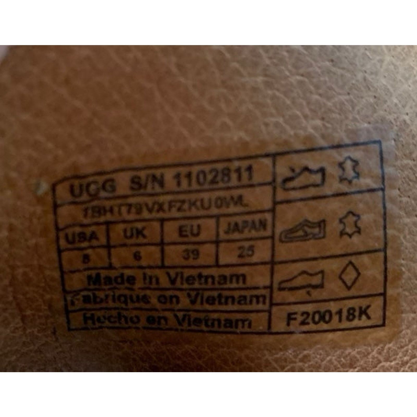 Ugg Ugg Treadlite Sole Cross Slide Womens Size 8 Tan Leather Size US 8 / EU 41 - 8 Thumbnail