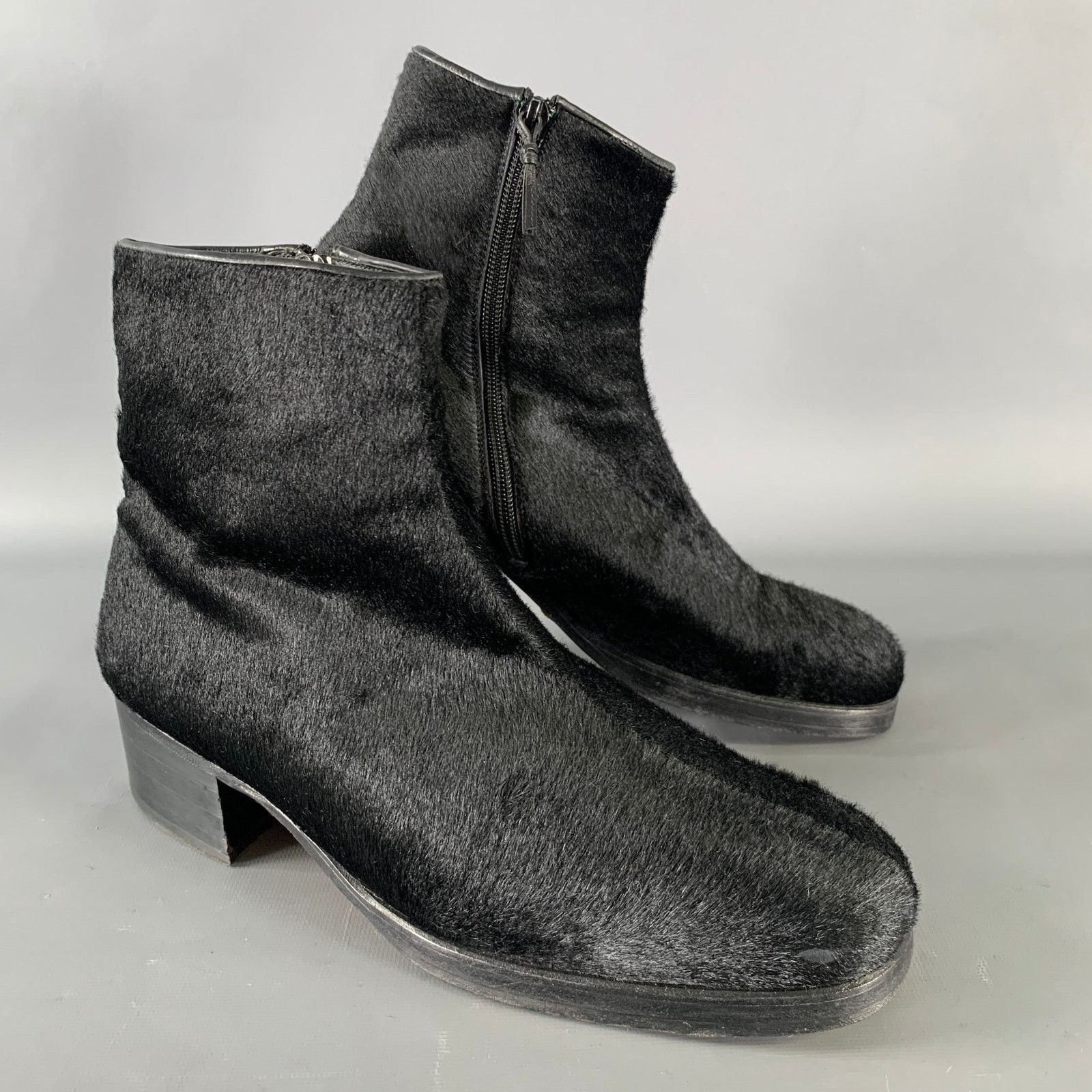 Gucci GUCCI Size 9.5 Black Leather Chelsea Boots Size US 9.5 / EU 42-43 - 1 Thumbnail
