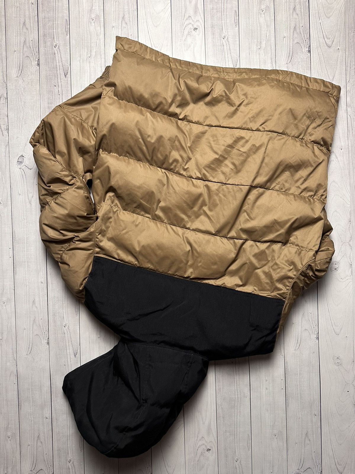 Carhartt Wip × Vintage Vintage Carhartt wip brown jacket size S/m Size US S / EU 44-46 / 1 - 8 Thumbnail