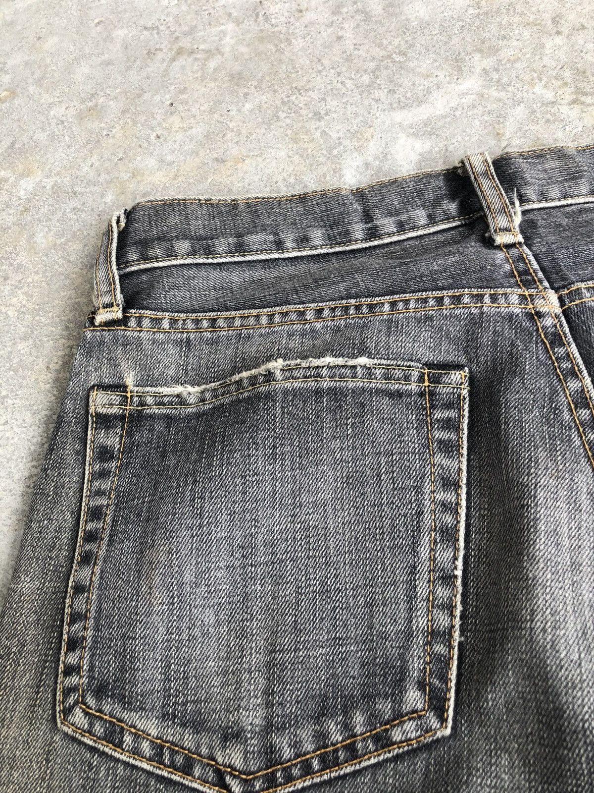 If Six Was Nine Japanese Uniqlo Flared Jeans Bootcut Distressed Denim Size US 30 / EU 46 - 16 Thumbnail