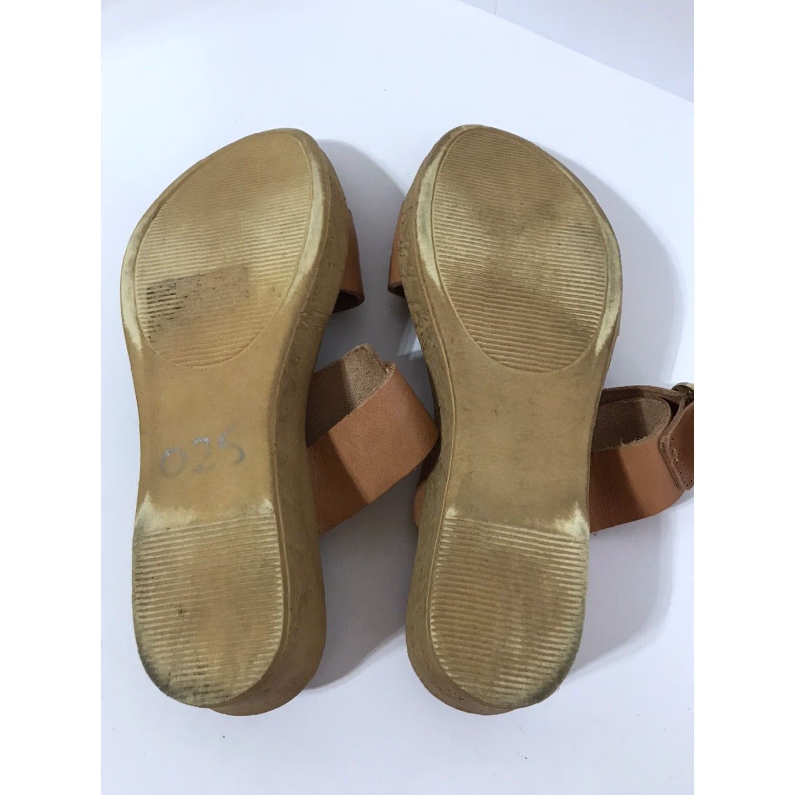 Vintage Mariella Beige Leather Adjustable Buckle 2in Wedge Slides Womens Size 7.5 Italy Size US 8 / IT 38 - 5 Thumbnail