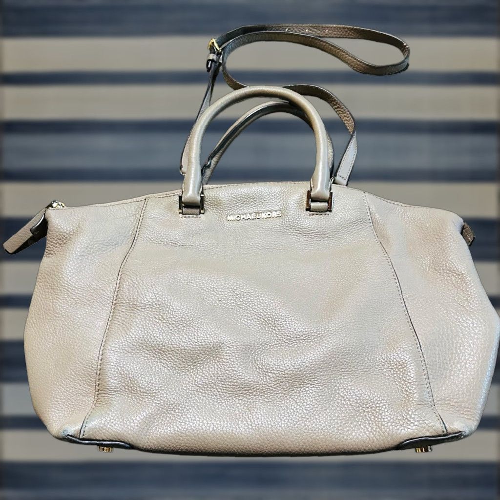 Vintage MICHAEL KORS Riley Leather Crossbody Purse Tote Shoulder Handbag Womens Brown Bag Gray Strap 15in 11in 16in 3in Pebbled Size ONE SIZE - 1 Thumbnail