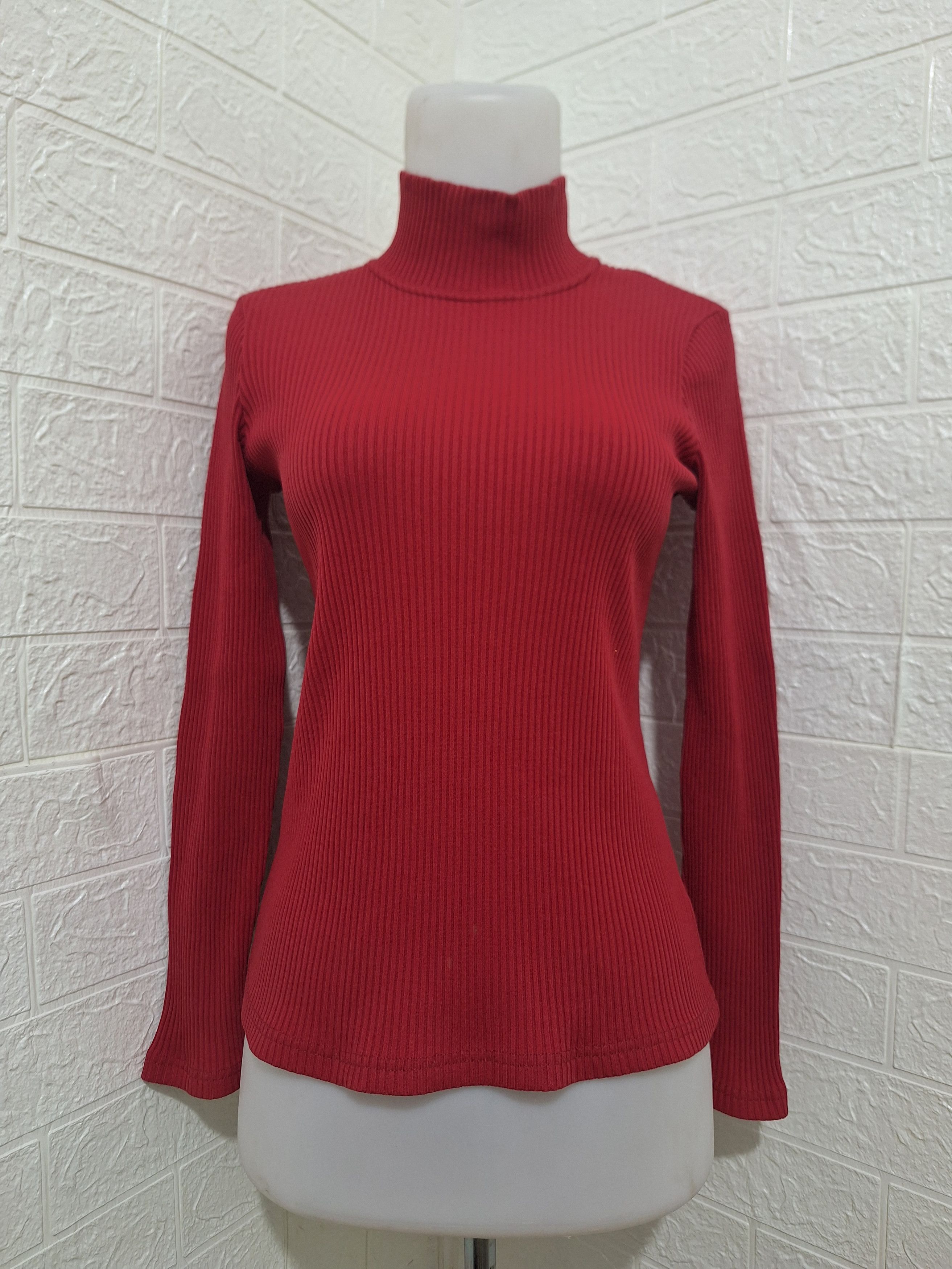Designer × Miu Miu MIU MIU Turtle neck Size S / US 4 / IT 40 - 1 Thumbnail
