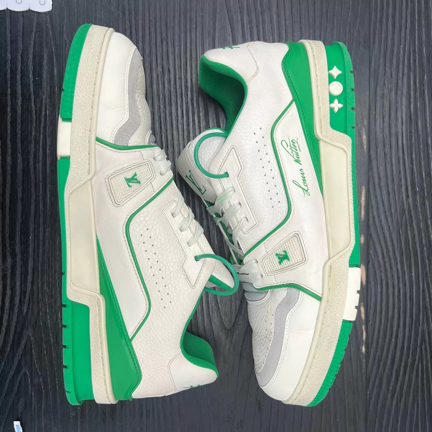 Louis Vuitton LV Trainer White Green 43 (Like New, Original Box) Size US 10 / EU 43 - 3 Thumbnail