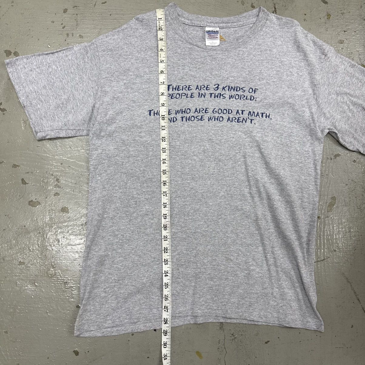 Gildan VINTAGE WORDING TEE Size US L / EU 52-54 / 3 - 6 Thumbnail