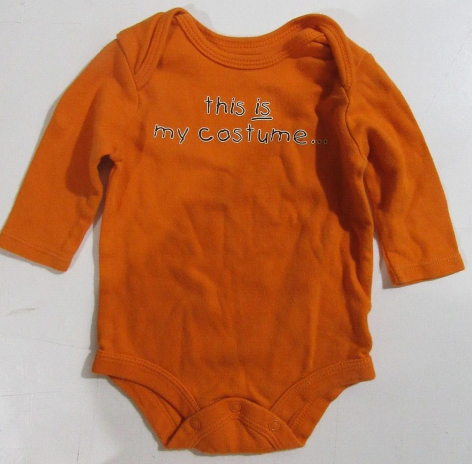 Disney Infant 0-3 Months Halloween Pumpkin Romper & Disney Bib Size ONE SIZE - 1 Thumbnail