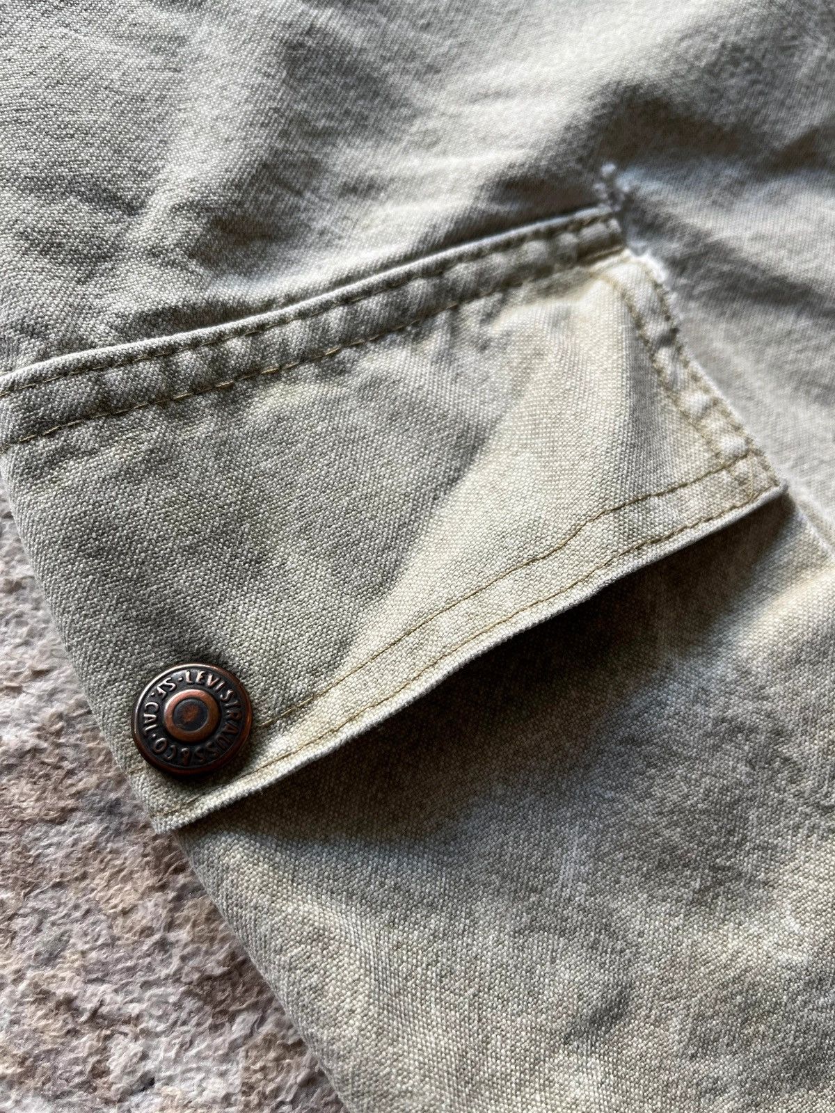 Levi's Levi’s Vintage 1980 Made in France White Tab Cargo Pants Size US 36 / EU 52 - 12 Thumbnail
