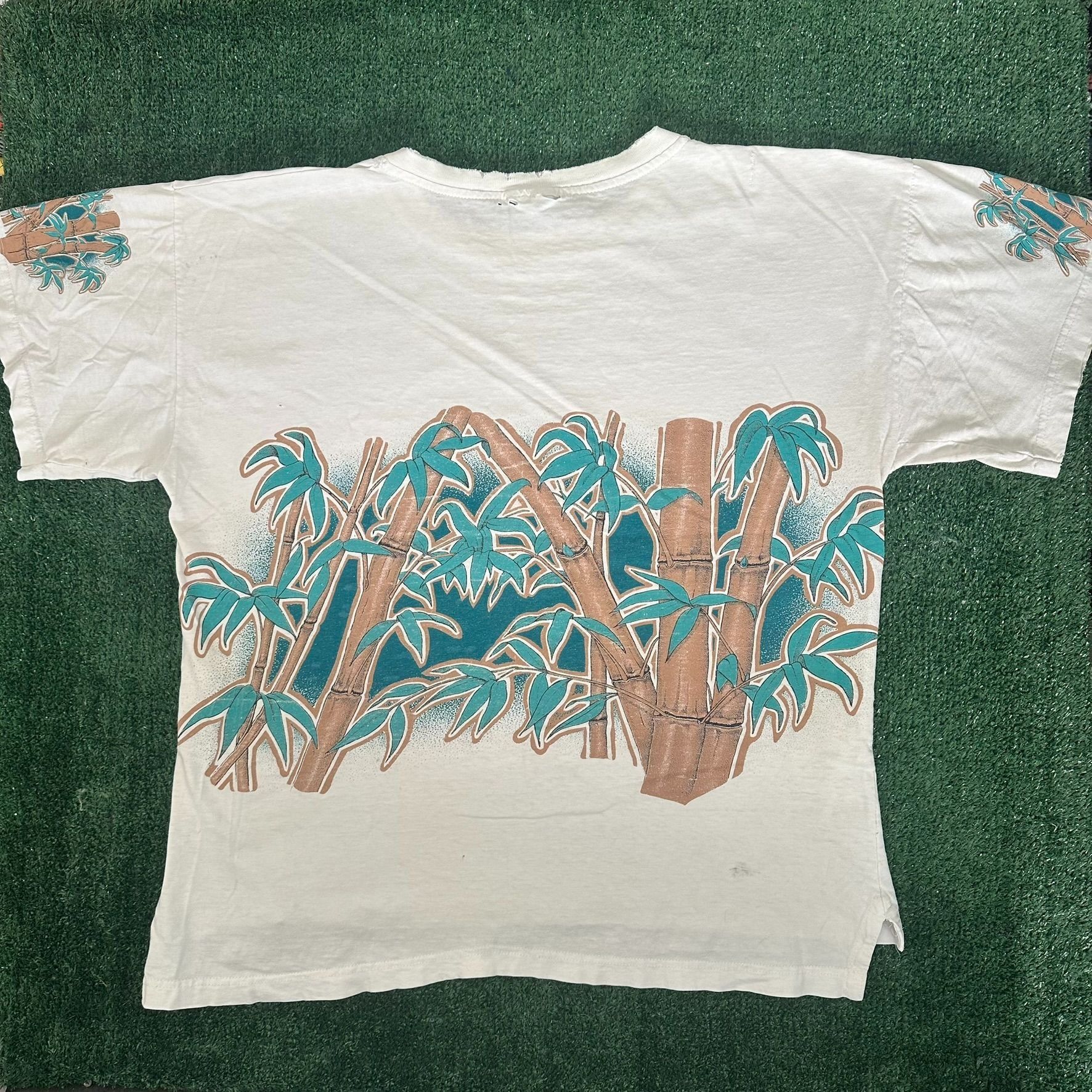 Hanes Vintage 90s Bamboo Nature T-Shirt AOP Caribbean Tropical Tee Size US XL / EU 56 / 4 - 5 Thumbnail