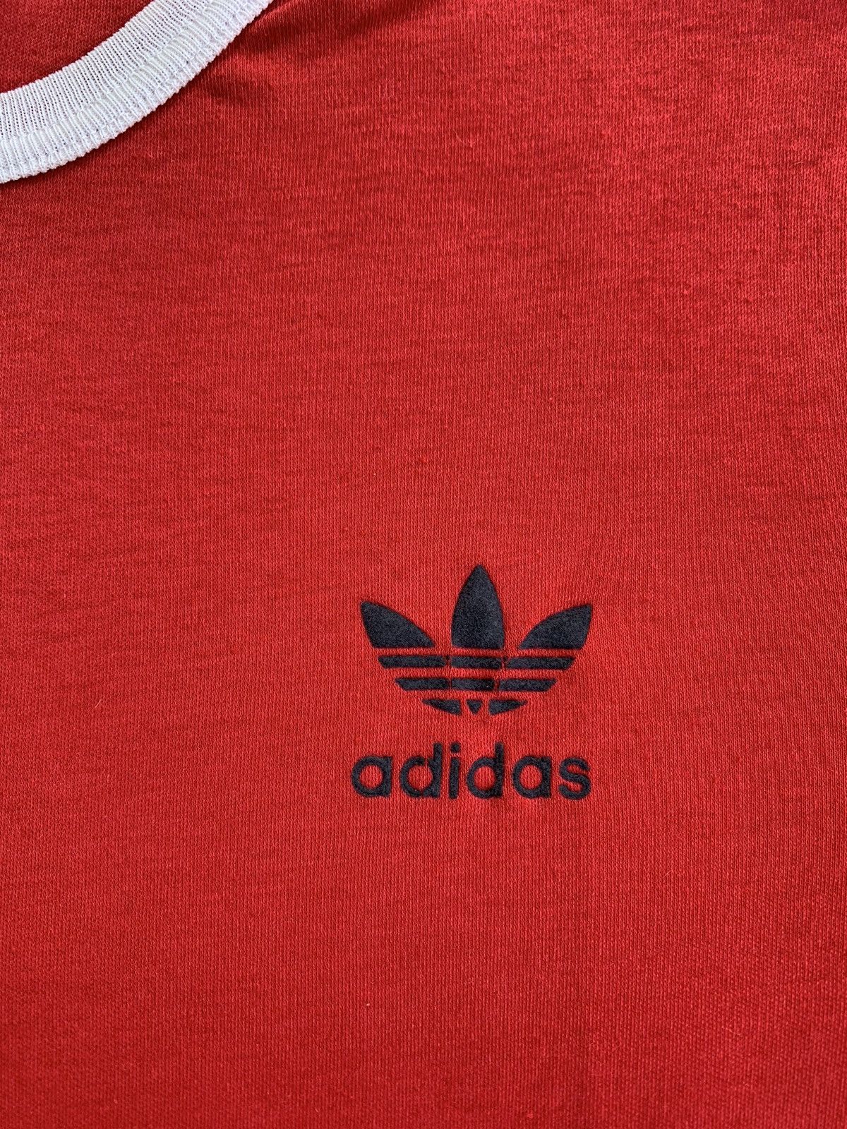 Adidas × Vintage Vintage 80s Adidas Streetwear Red Tee Size US L / EU 52-54 / 3 - 5 Thumbnail