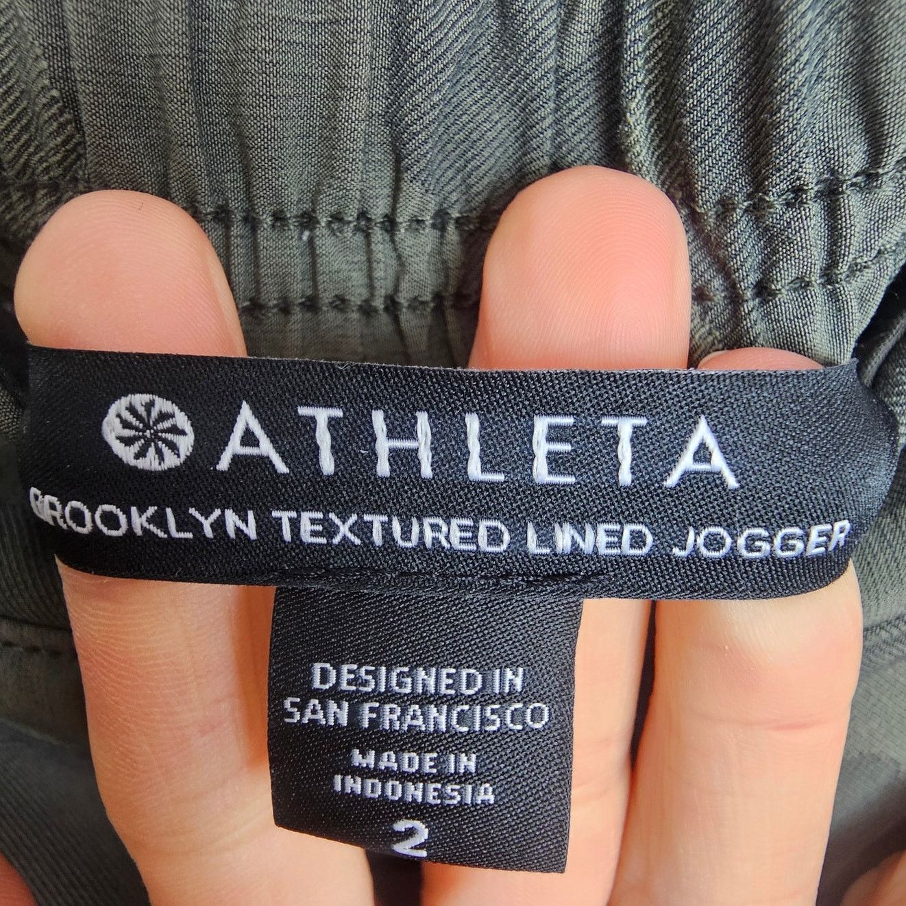 Athleta Athleta Womens Green Camo Brooklyn Textured Lined Joggers 2 Size 26" / US 2 / IT 38 - 5 Thumbnail