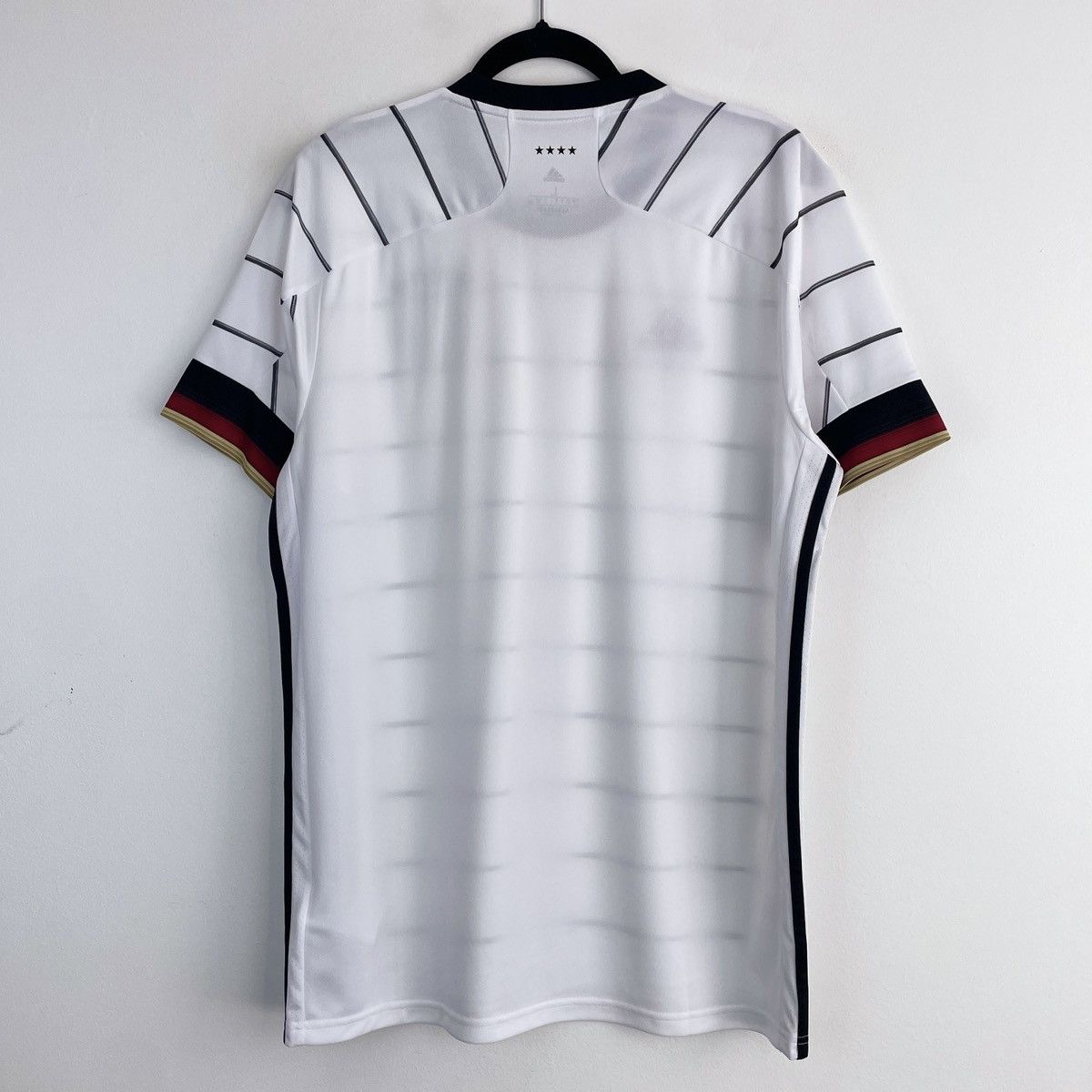 Adidas Germany Adidas Genuine Home Jersey Shirt 2019/2021 size L Size US L / EU 52-54 / 3 - 5 Thumbnail
