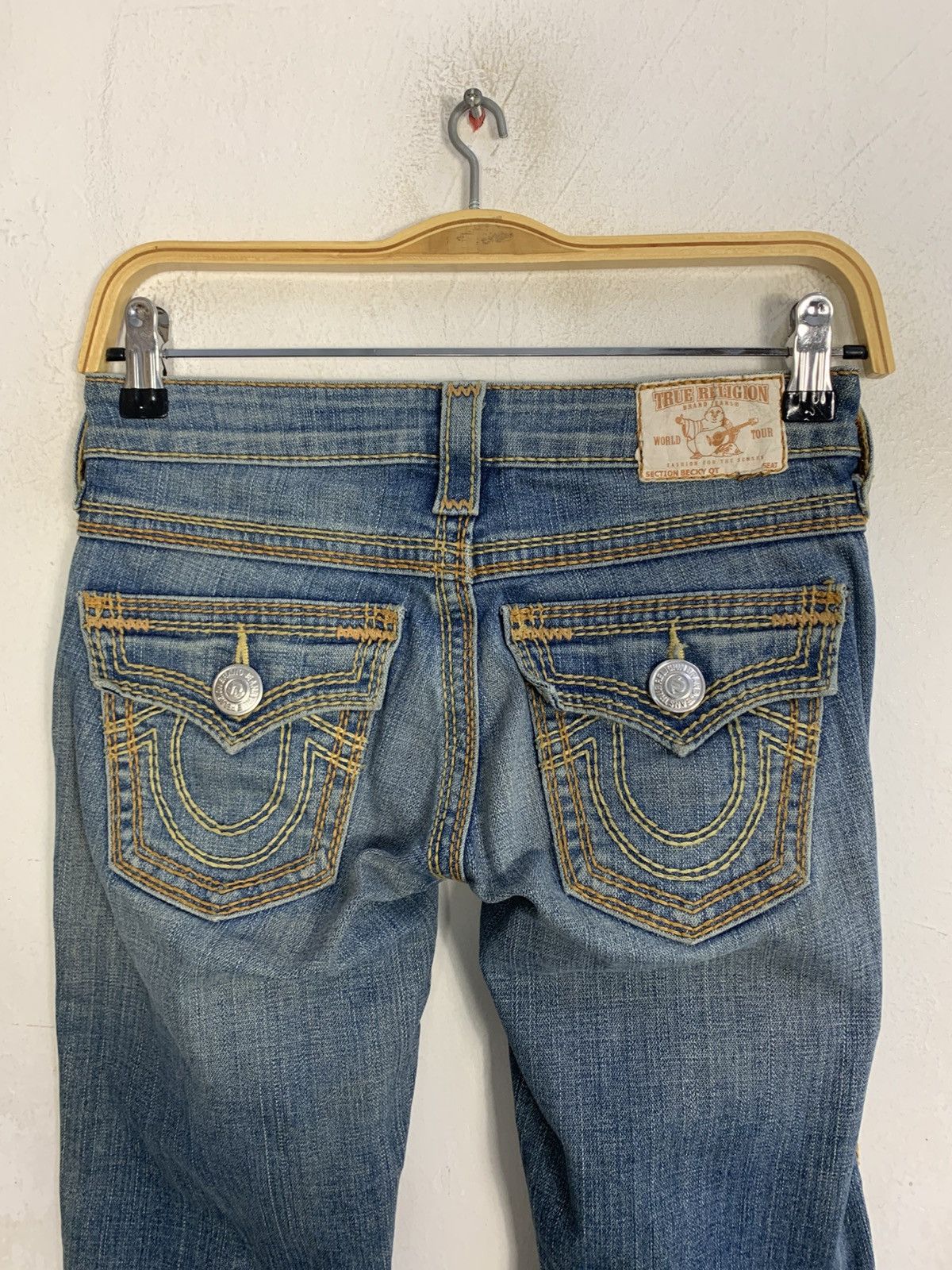 True Religion True Religion Section Becky Qt Zipper Jeans Straight Cut Size 26" / US 2 / IT 38 - 4 Thumbnail