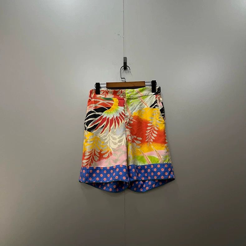 Gucci Gucci Floral polla dot printed shorts 2502-Nextarrow Size US 36 / EU 52 - 1 Thumbnail