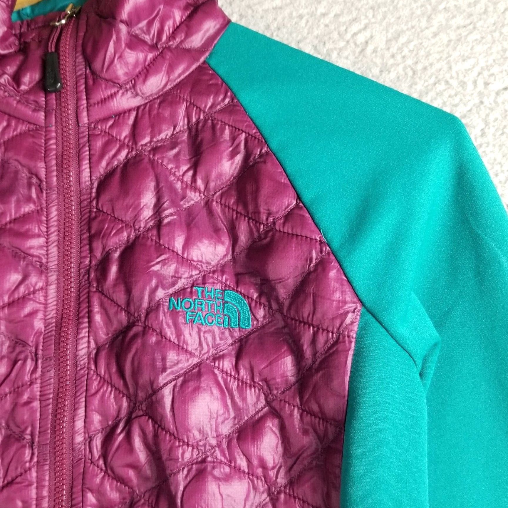 The North Face The North Face Thermoball Hybrid Jacket Women Small Purple Teal Hiking Insulated Size S / US 4 / IT 40 - 2 Thumbnail