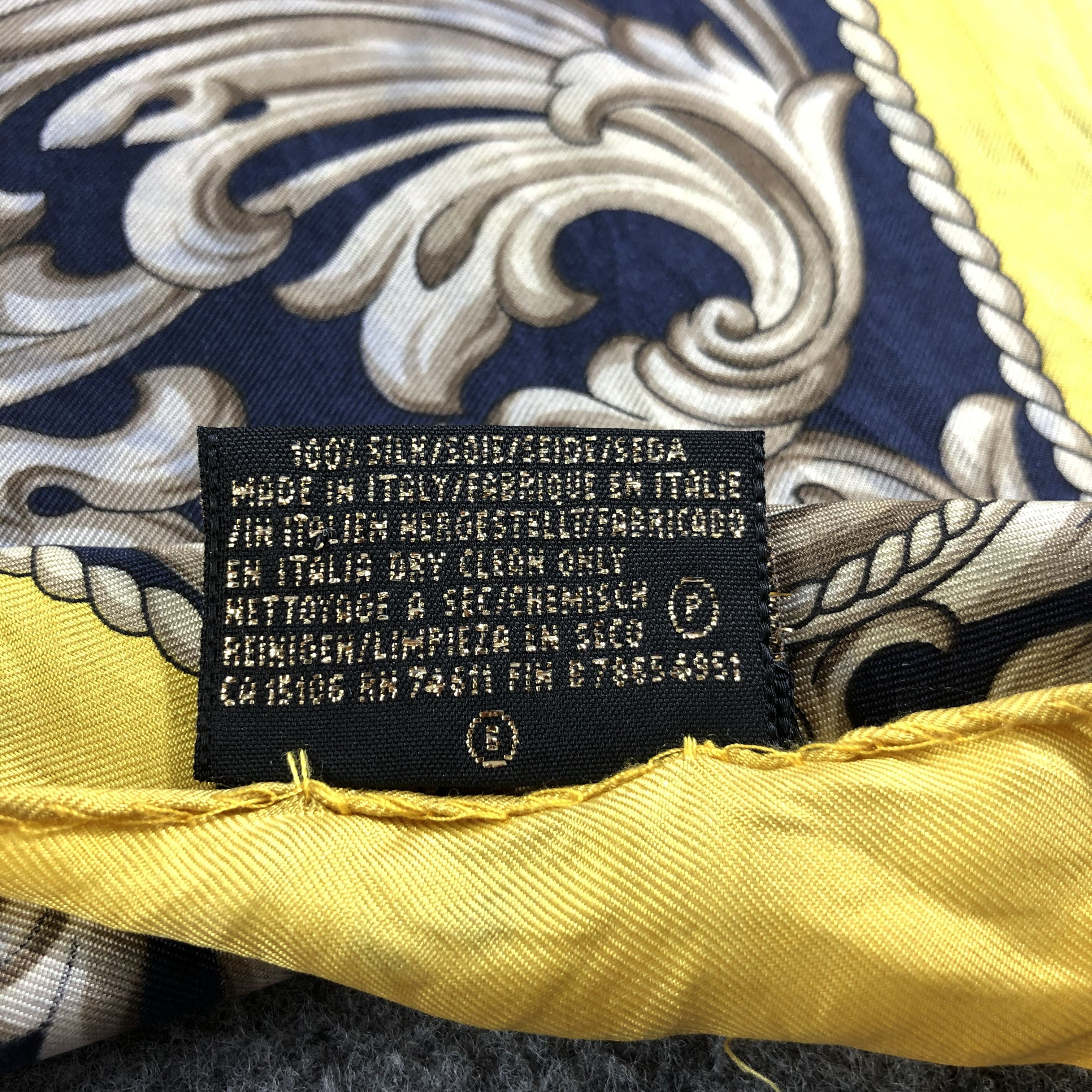 Japanese Brand Vintage Art of Silk Luxury Silk Scarf M569 Size ONE SIZE - 5 Thumbnail