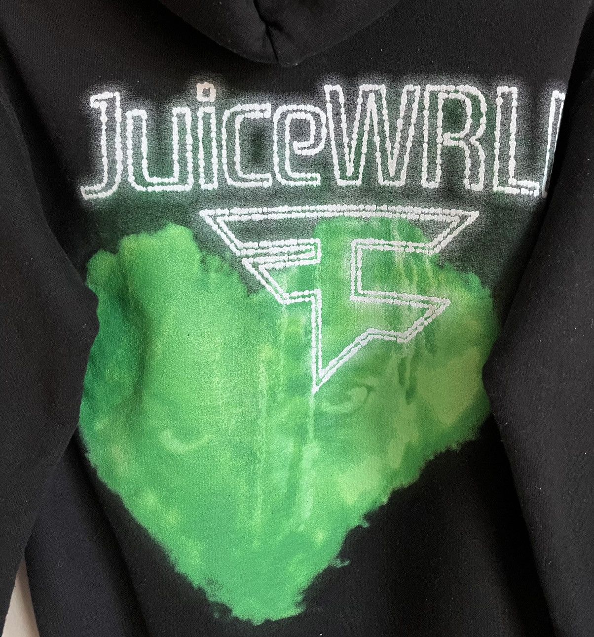 Rap Tees Juice WRLD “Legends Never Die” Boxy Hoodie Size US S / EU 44-46 / 1 - 7 Thumbnail