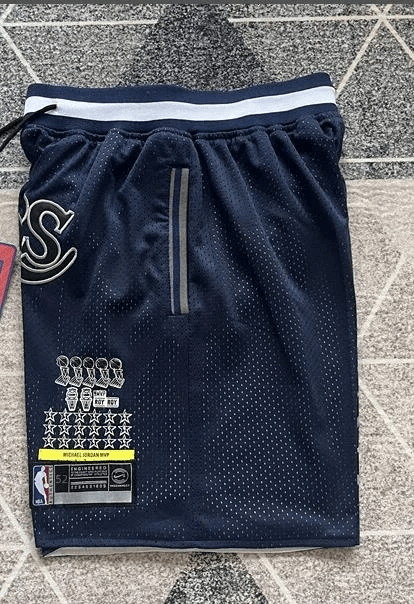 NBA XL Laker Short 24 Kobe Bryant Short Nba Pocket Short Size US 36 / EU 52 - 3 Thumbnail