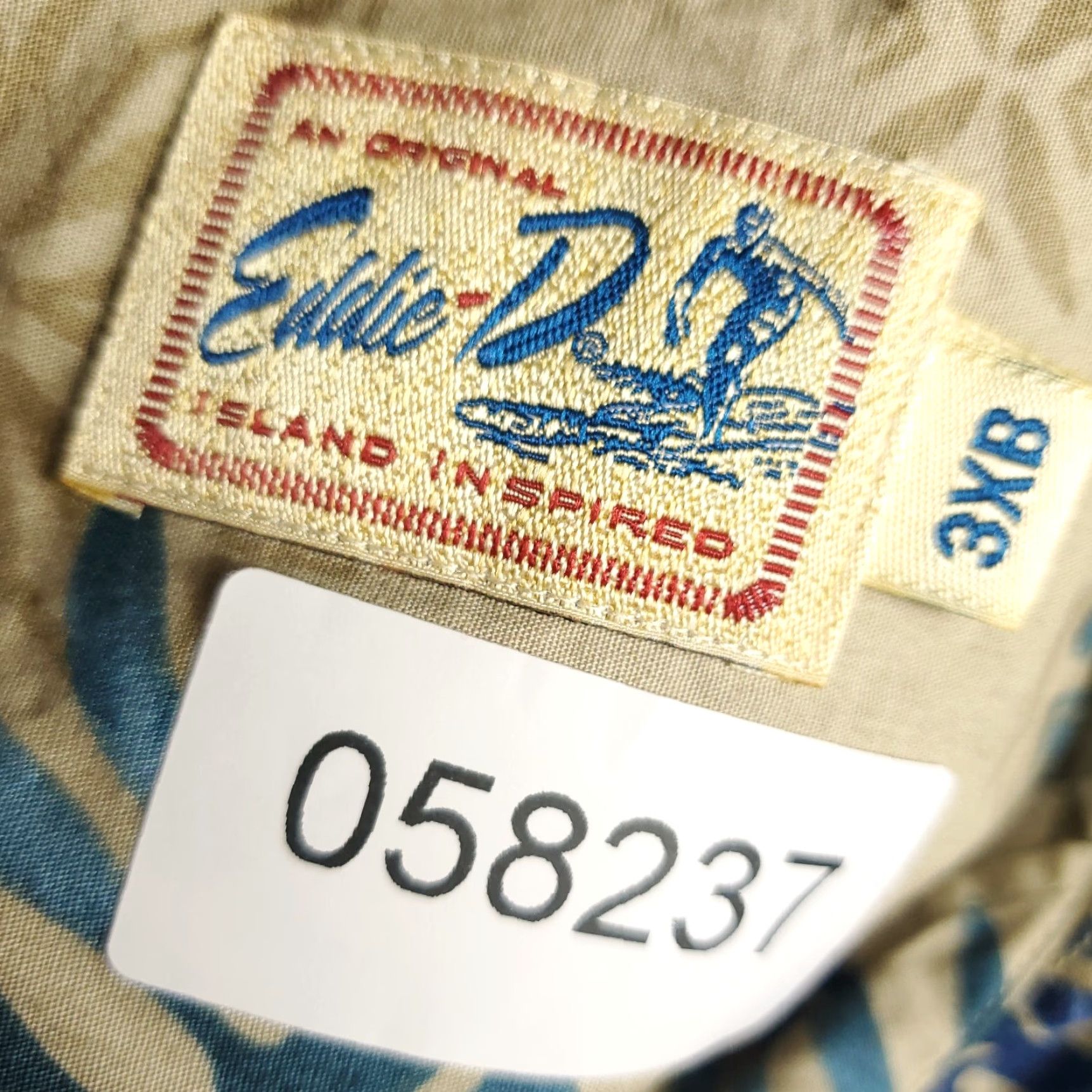 Vintage Eddie D Shirt Mens Size 3XB Beige Blue Camp Collar Hawaiian Button Up Size US XXL / EU 58 / 5 - 7 Thumbnail