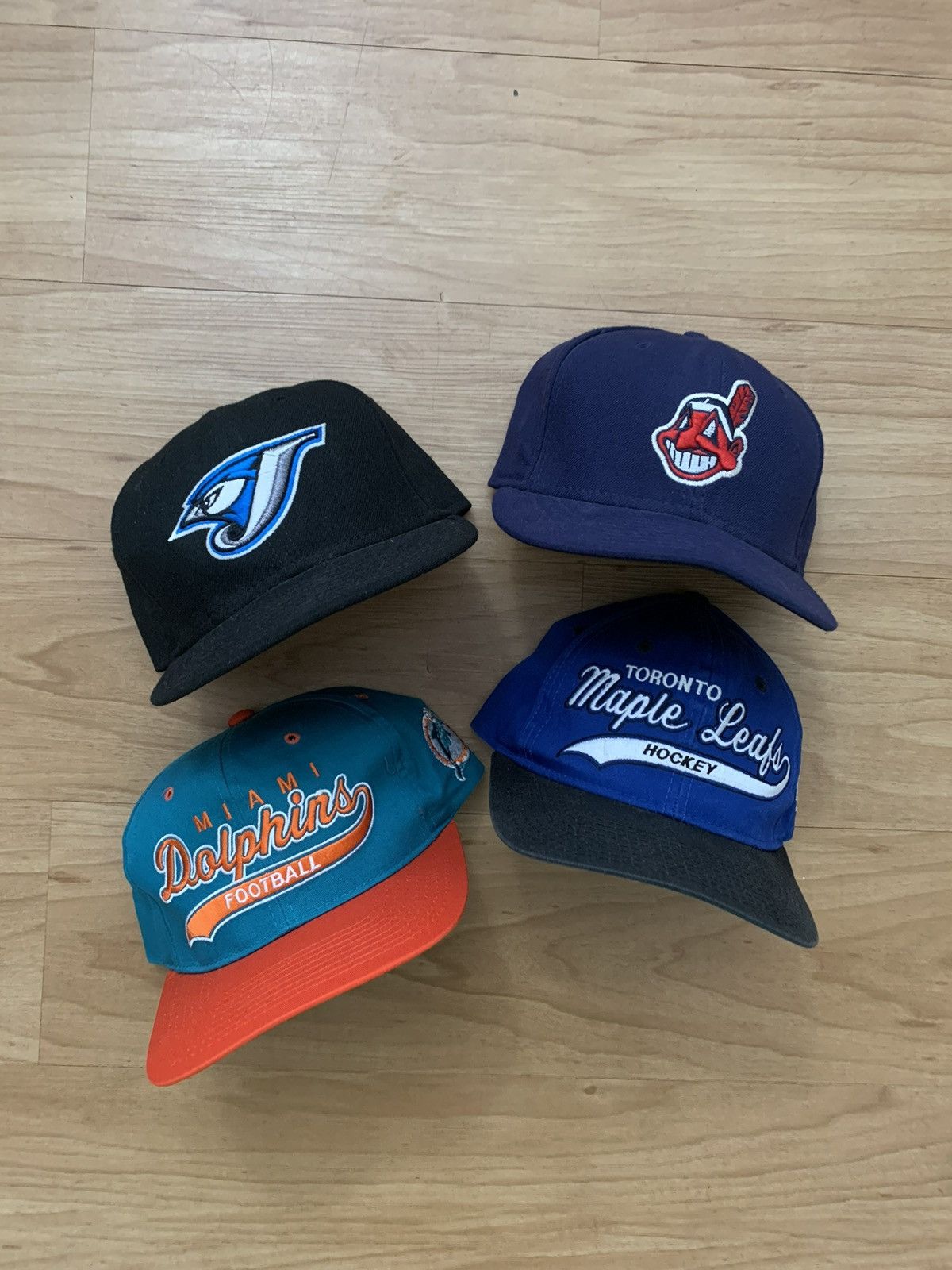 New Era × Starter × Vintage 🐬 New Era & Starter Hat Bundle Size ONE SIZE - 2 Thumbnail