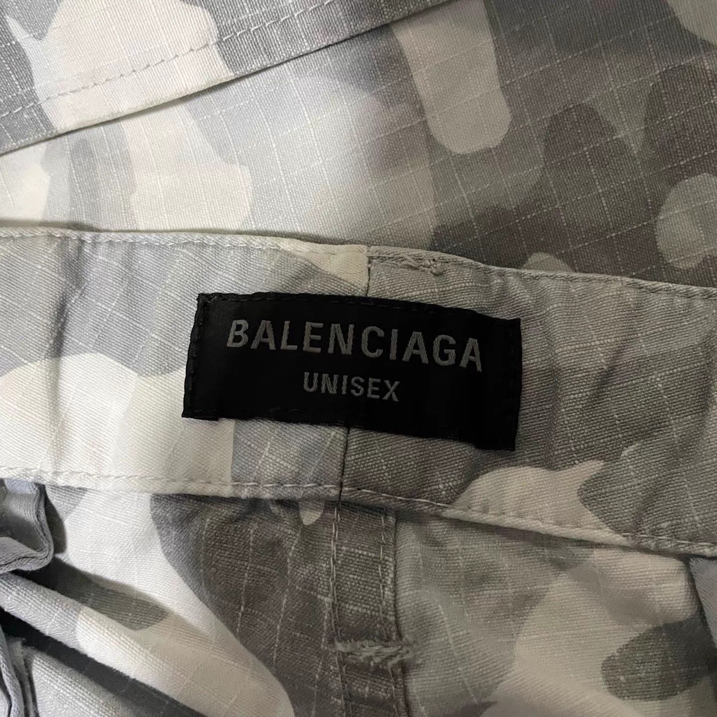 Balenciaga Balenciaga 24ss Camo White Cargo Drawstring Shorts XS Size US 27 - 3 Thumbnail