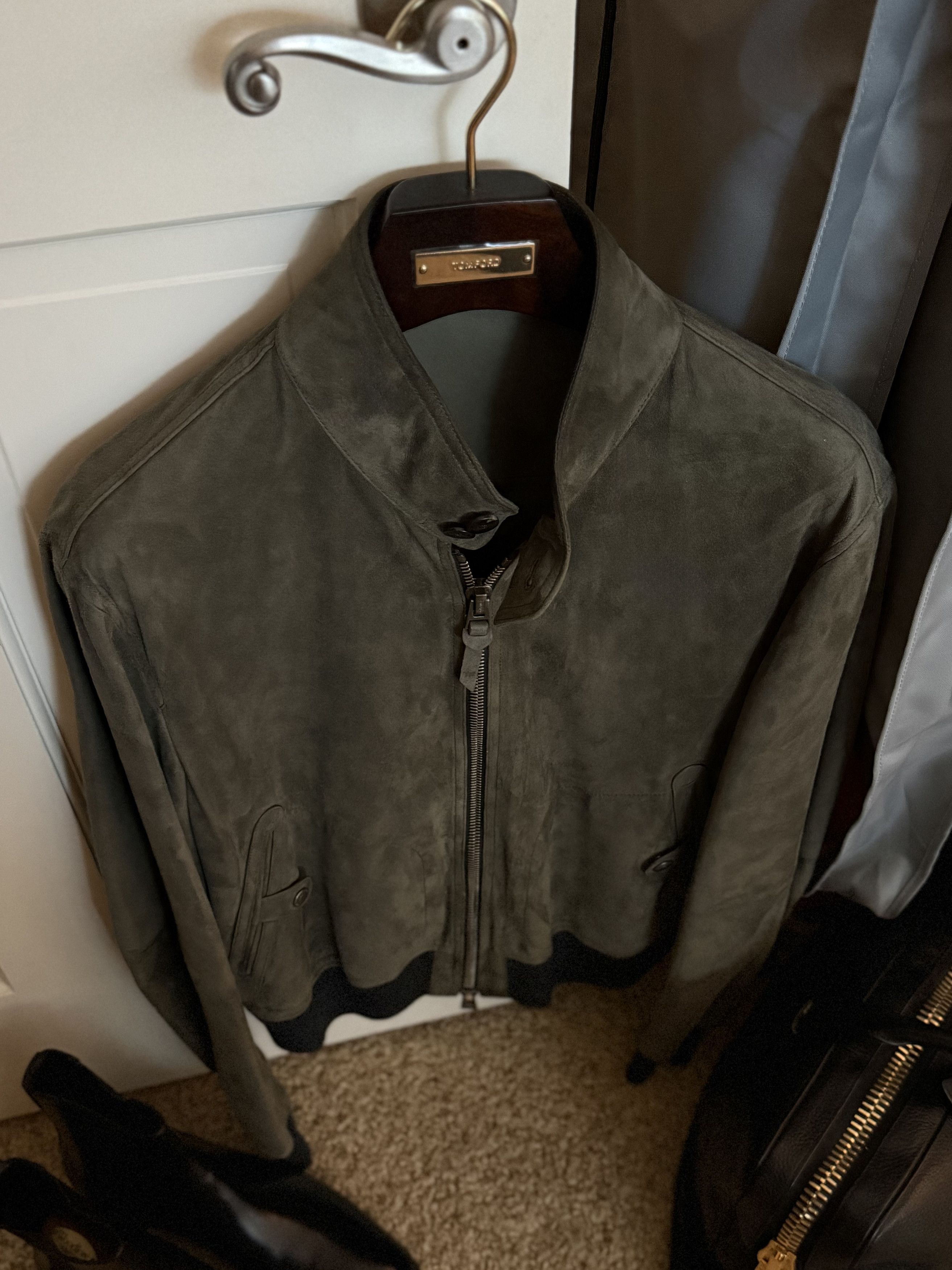 Tom Ford Coveted Rare $6,300 w/tax TOM FORD Green Suede Jacket Size US L / EU 52-54 / 3 - 7 Thumbnail