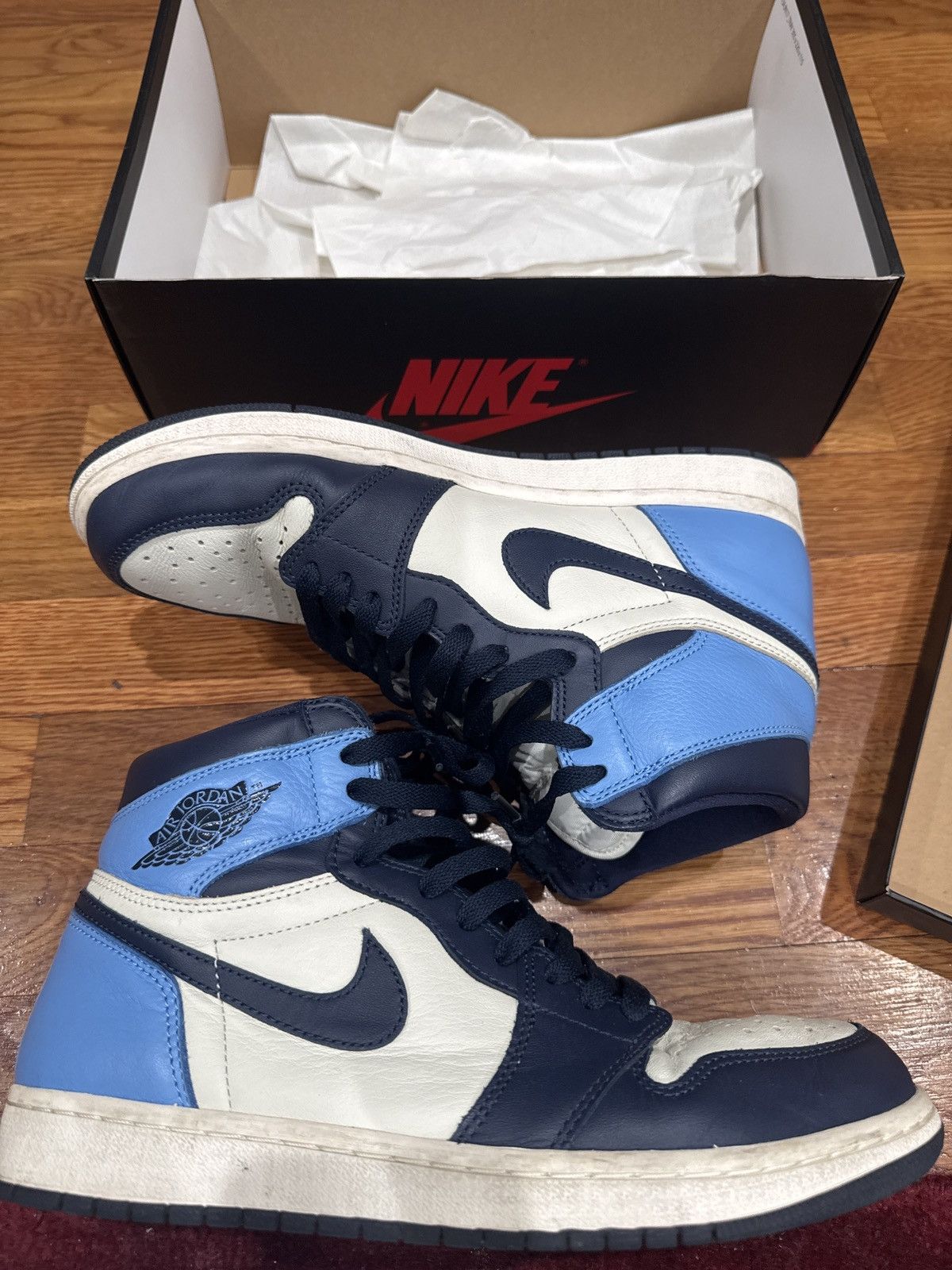 Jordan Brand × Nike Air Jordan 1 Retro High OG Obsidian Size US 9.5 / EU 42-43 - 1 Thumbnail
