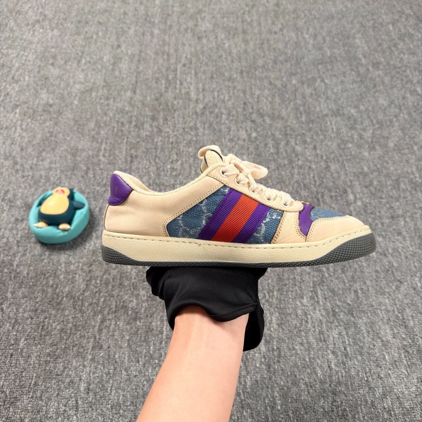 Gucci Gucci blue GG enamel allover distressed sneakers 36 9/10 Size US 5.5 / IT 35.5 - 7 Thumbnail