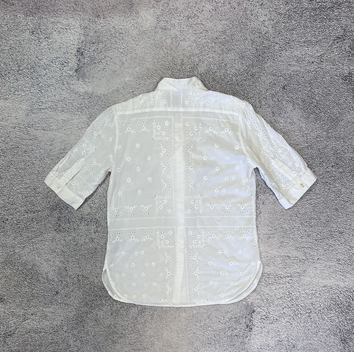 Dolce & Gabbana Dolce & Gabbana White Eyelet Embroidered Blouse Ruffle Front Size M / US 6-8 / IT 42-44 - 18 Thumbnail