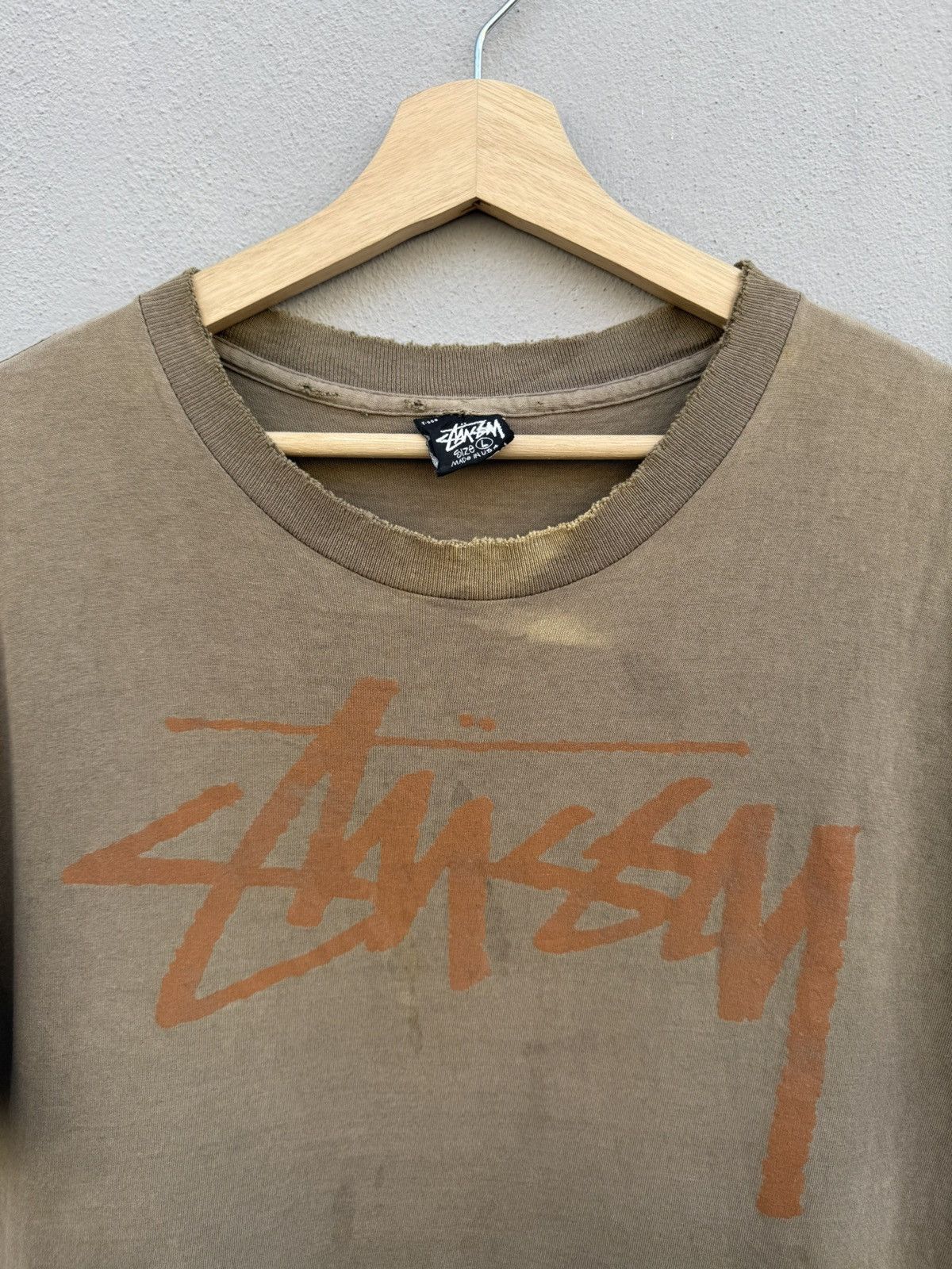 Stussy × Vintage Vintage RARE Distress 1980s Stüssy "Beach Roots" OG Logo Tee Size US L / EU 52-54 / 3 - 2 Thumbnail