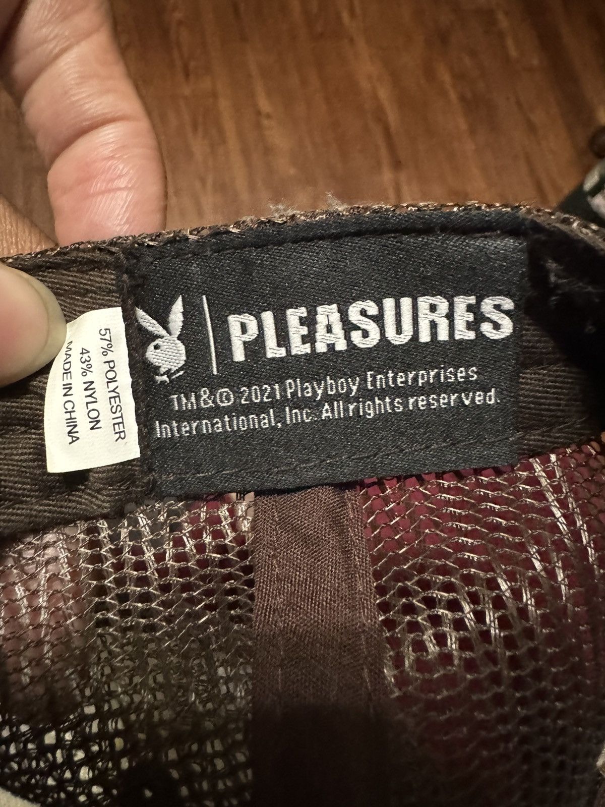 Playboy × Pleasures Pleasures X Playboy Hat Size ONE SIZE - 4 Thumbnail