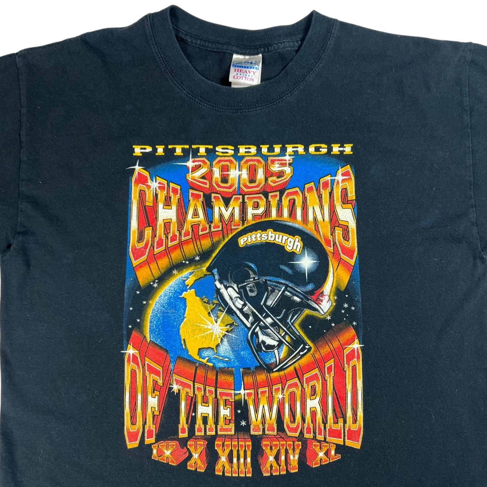 Gildan × NFL × Vintage 2005 Pittsburgh Steelers Champions of the world faded tee Size US L / EU 52-54 / 3 - 2 Thumbnail